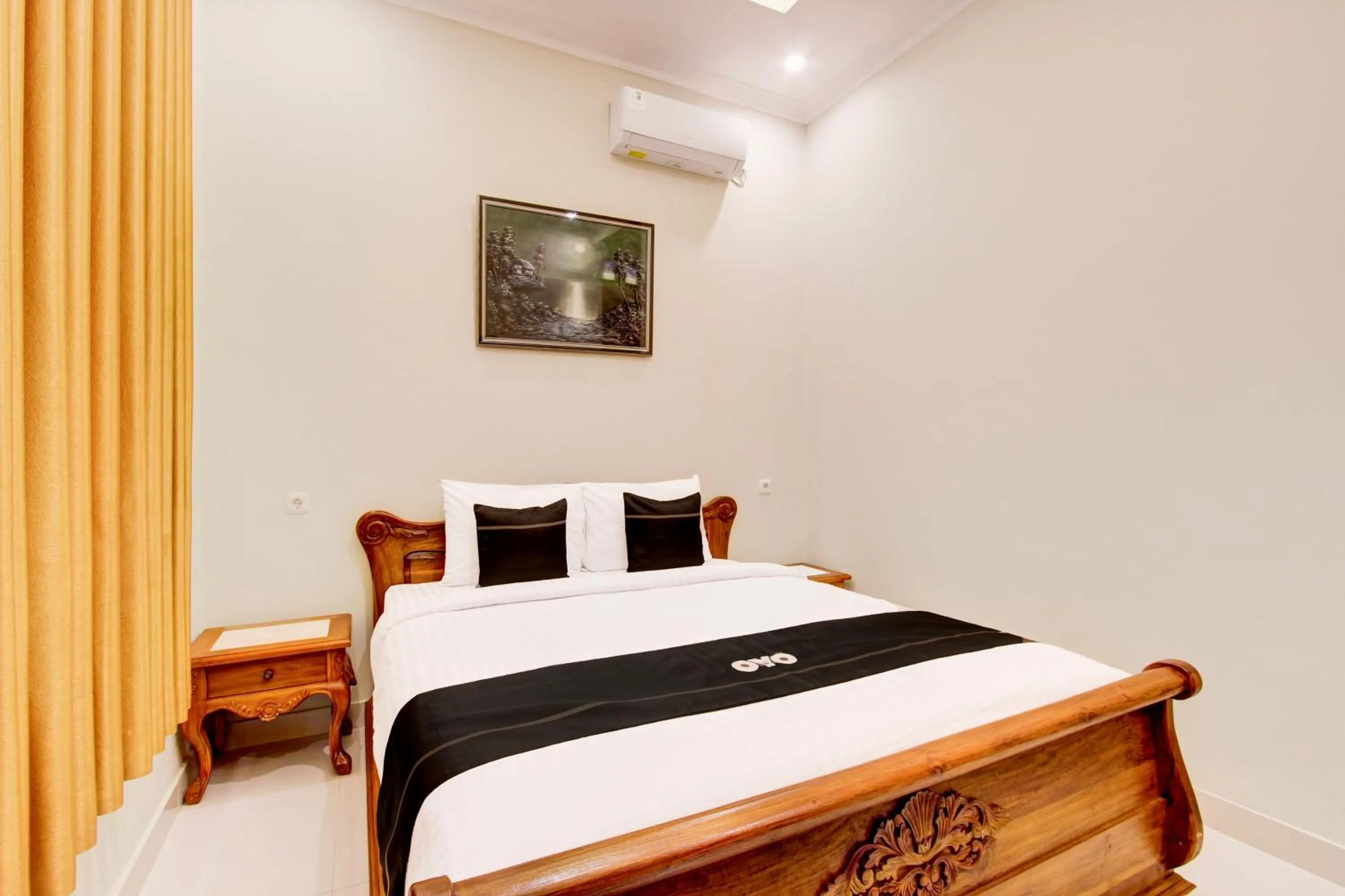 Bedroom, Bed in Collection O 94154 Puri Gusti Ayu