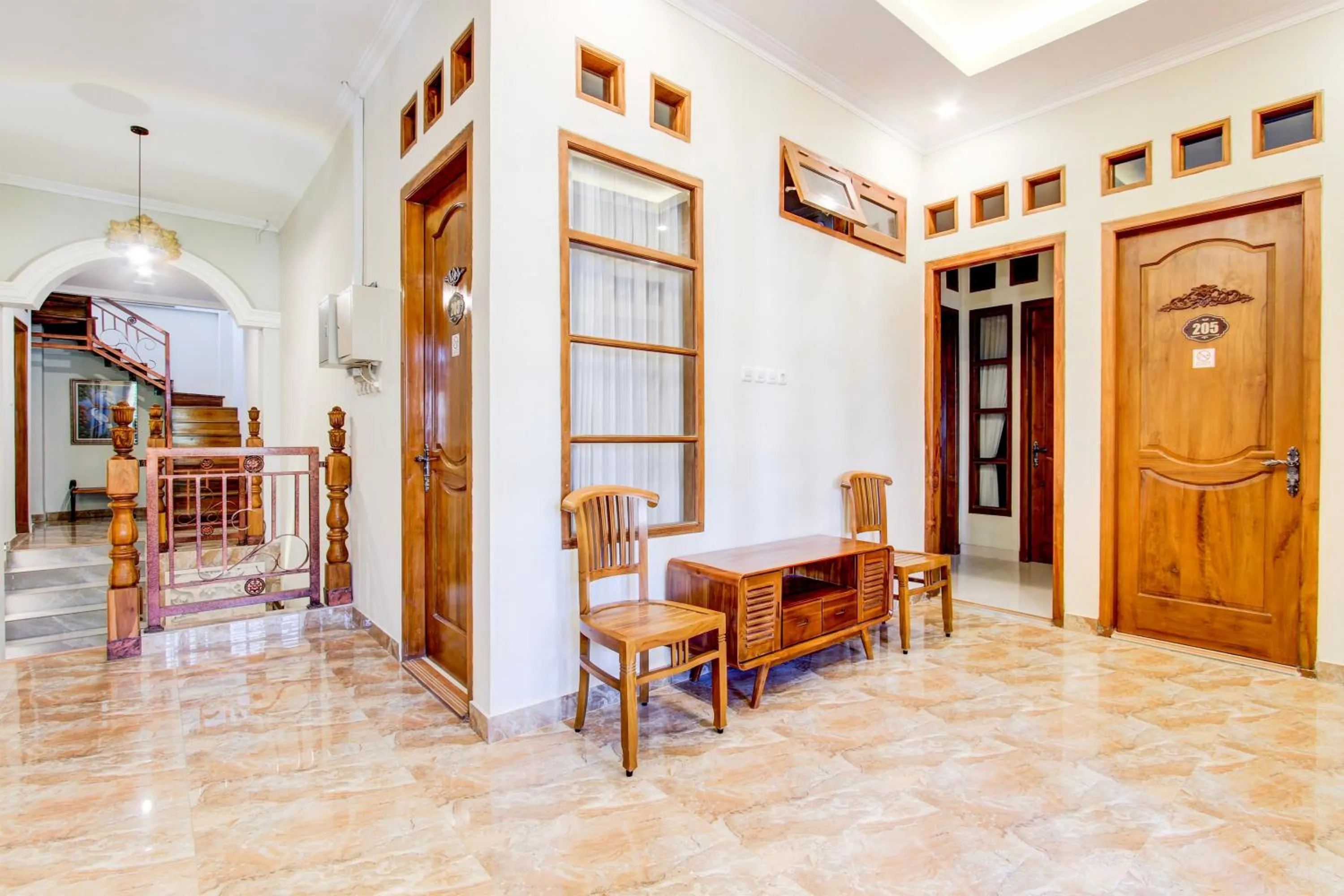 Lobby or reception in Collection O 94154 Puri Gusti Ayu