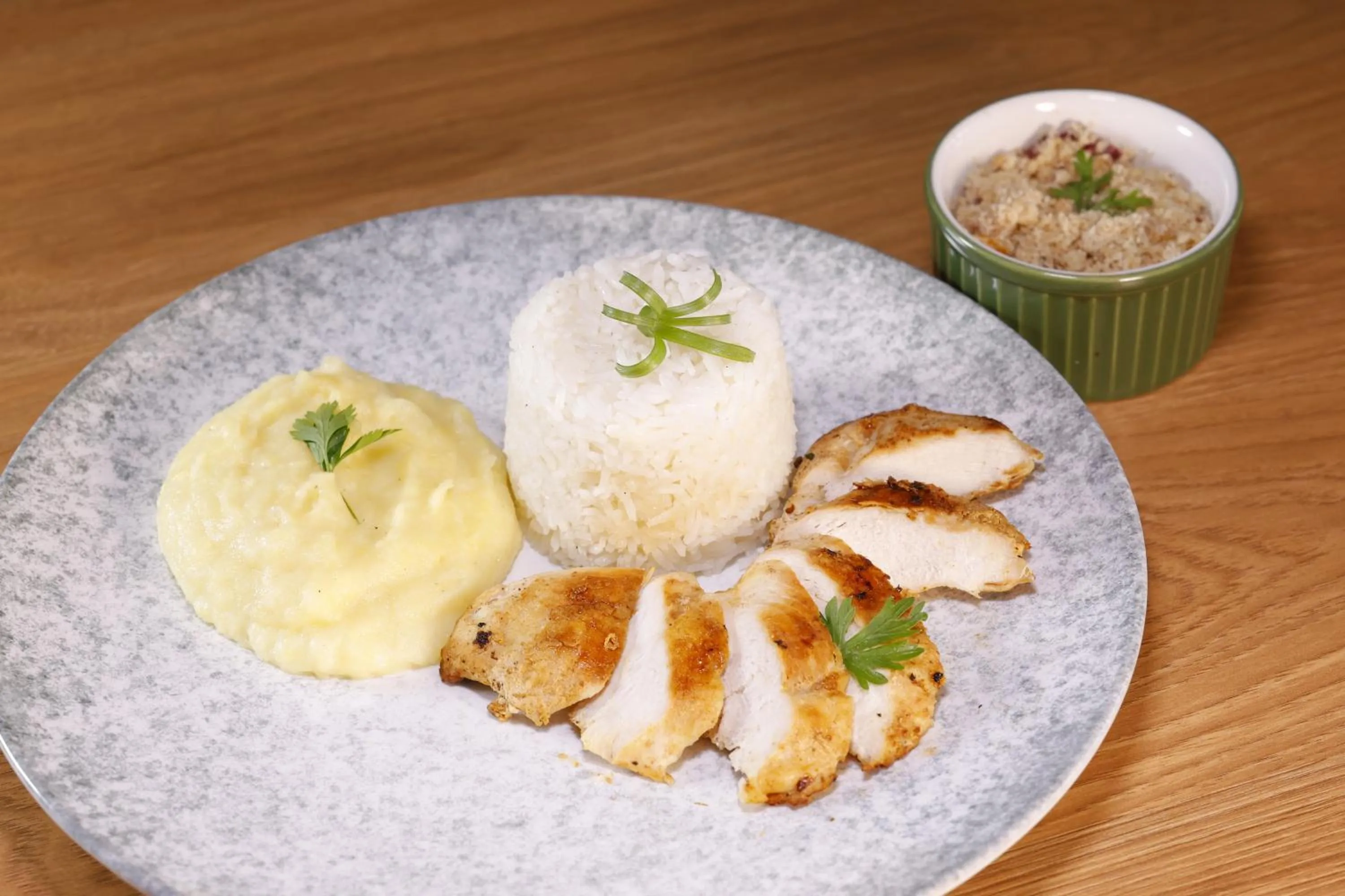 Lunch in Comfort Hotel Serra da Canastra