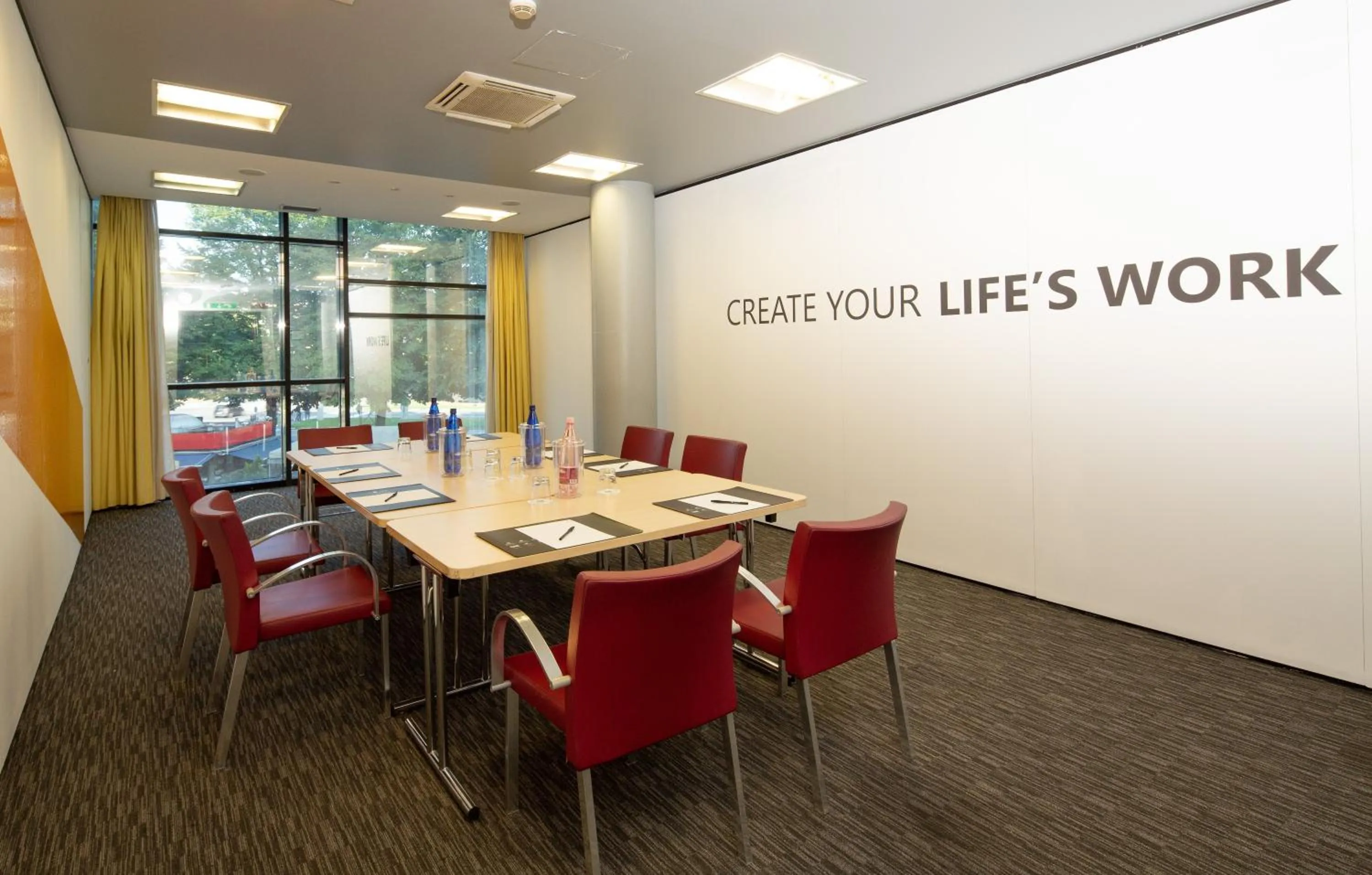 Meeting/conference room in Holiday Inn Turin Corso Francia by IHG