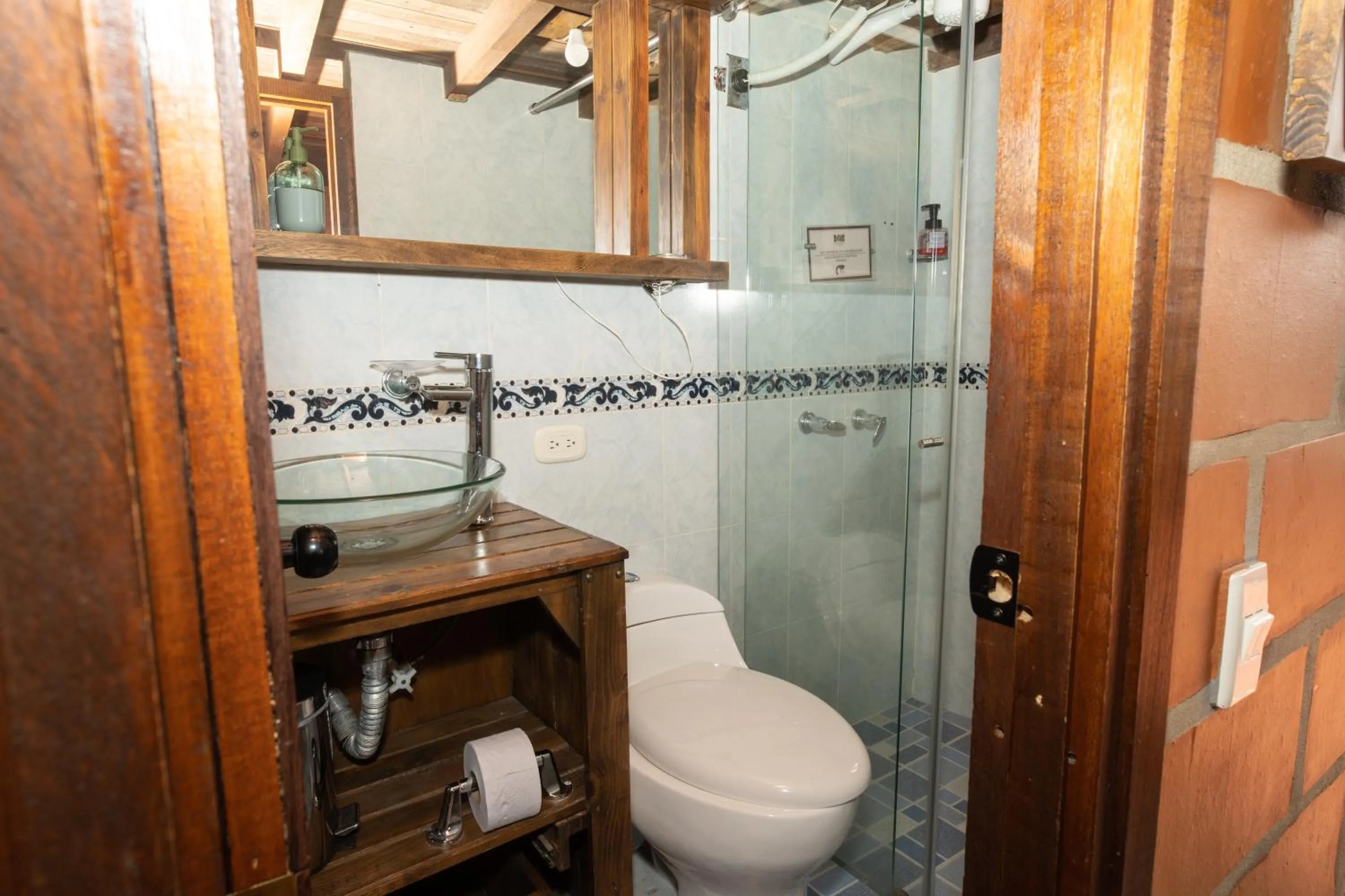 Shower in Hotel Spa Bliss Guatape