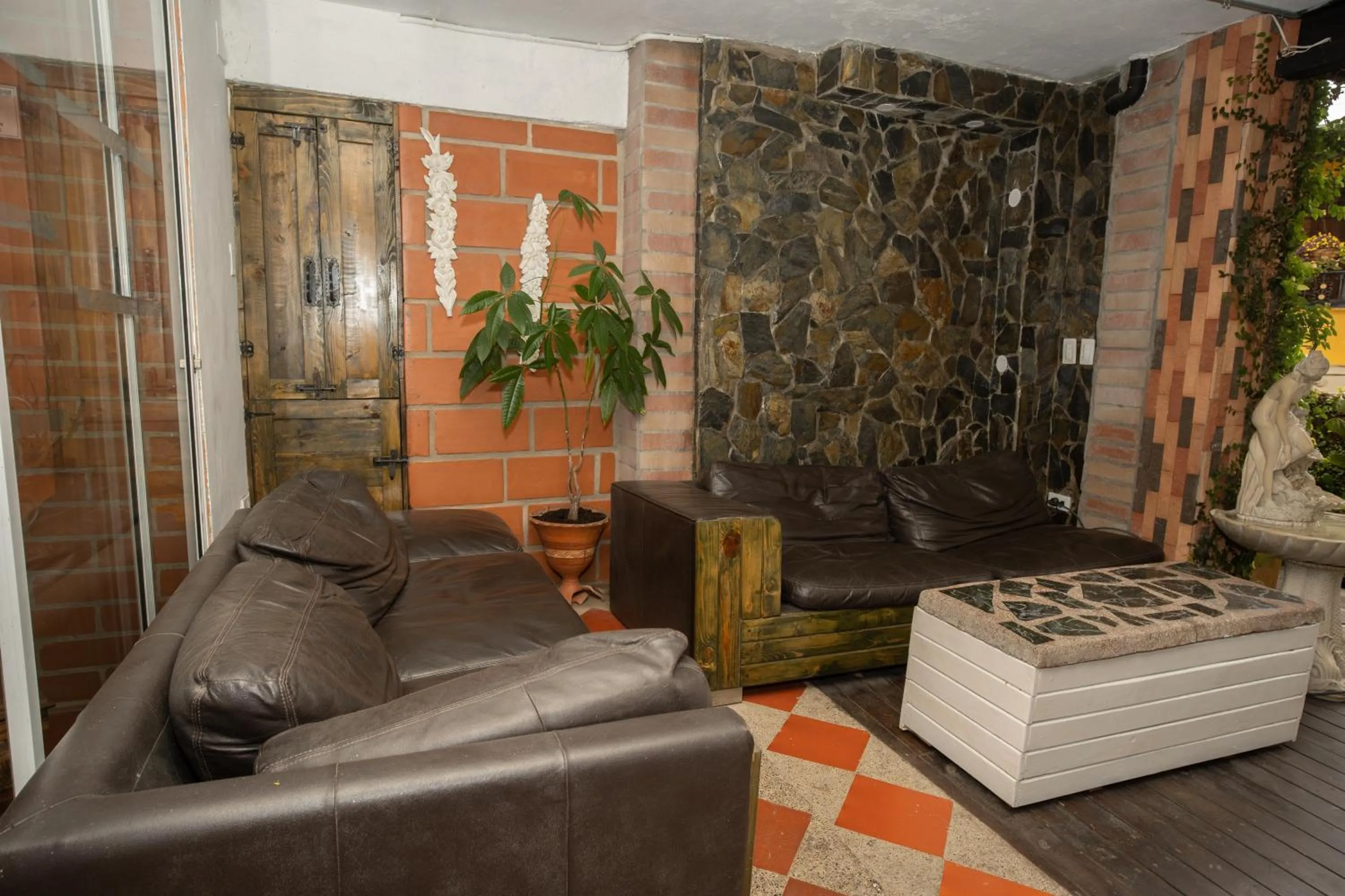 Living room in Hotel Spa Bliss Guatape