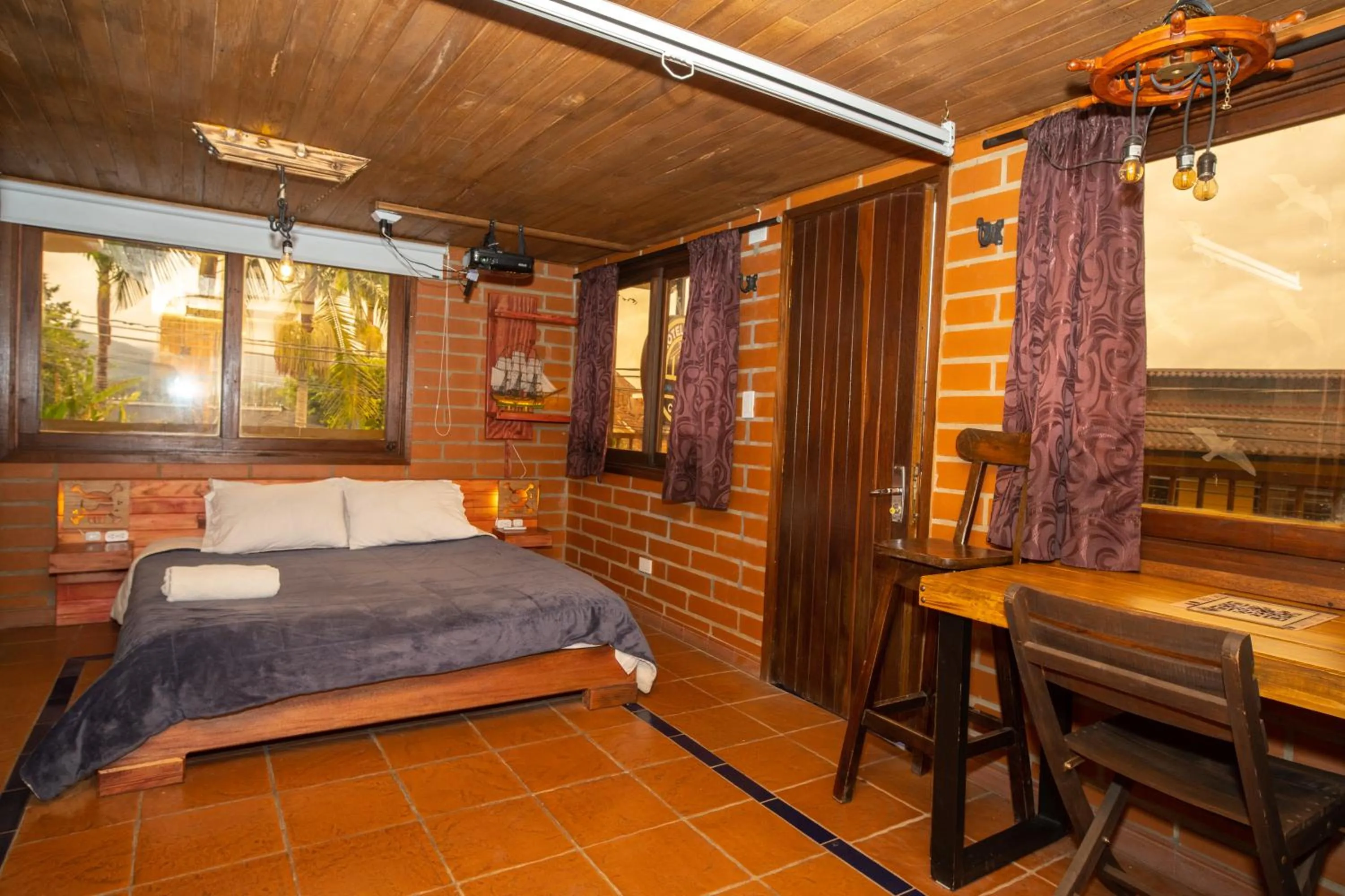 Bed in Hotel Spa Bliss Guatape