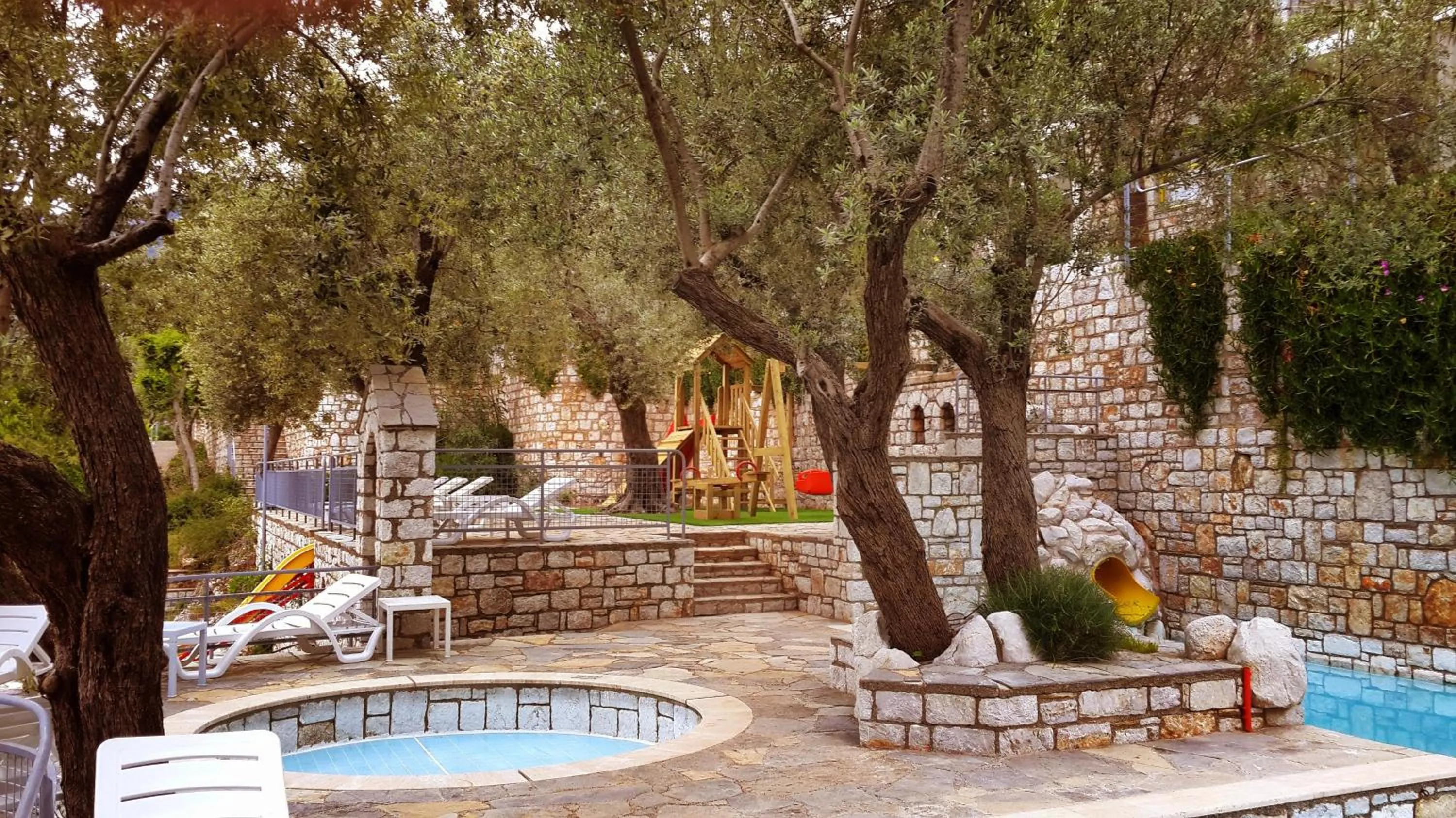 Swimming pool in Loryma Resort Hotel