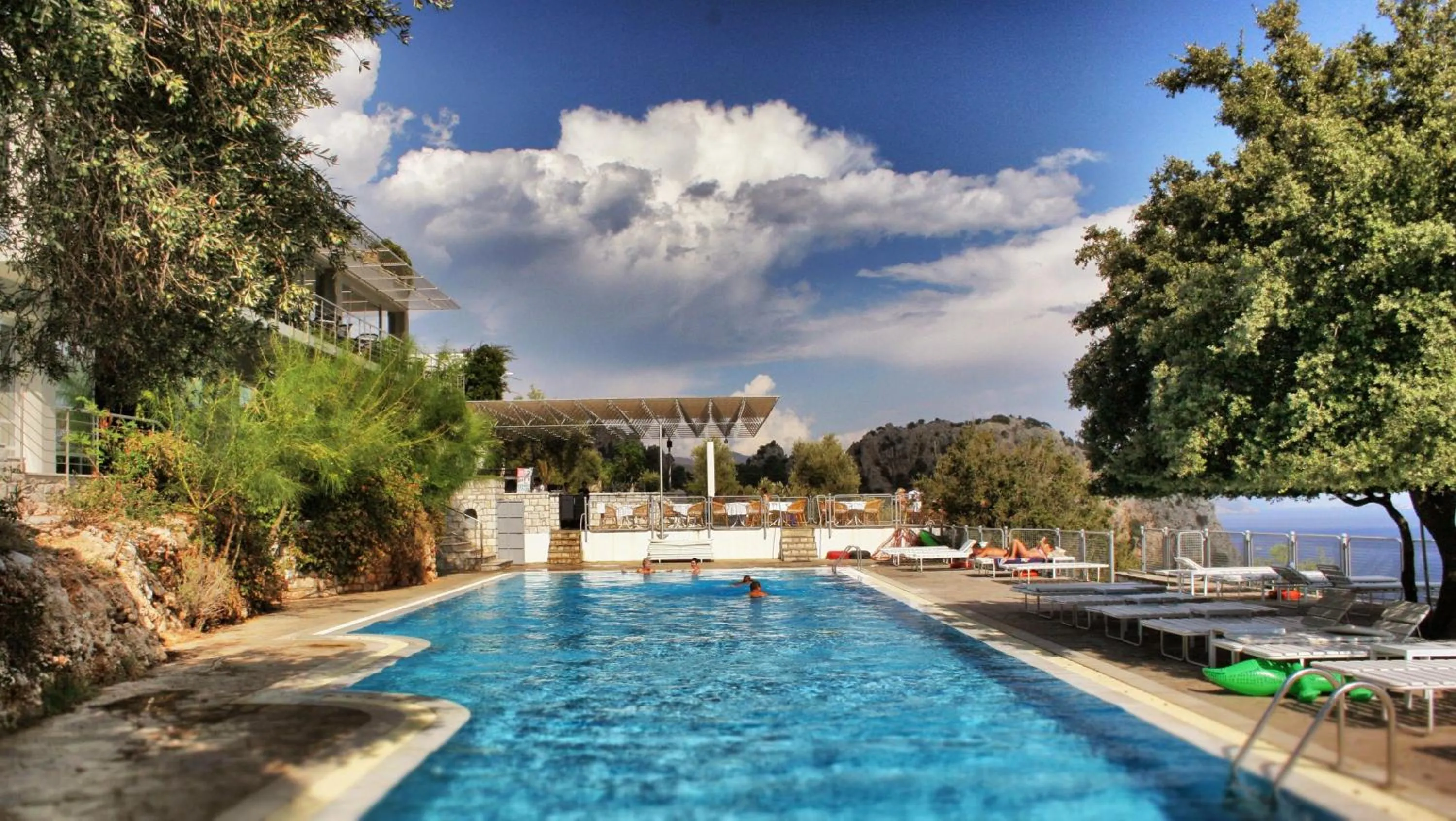 Swimming pool in Loryma Resort Hotel