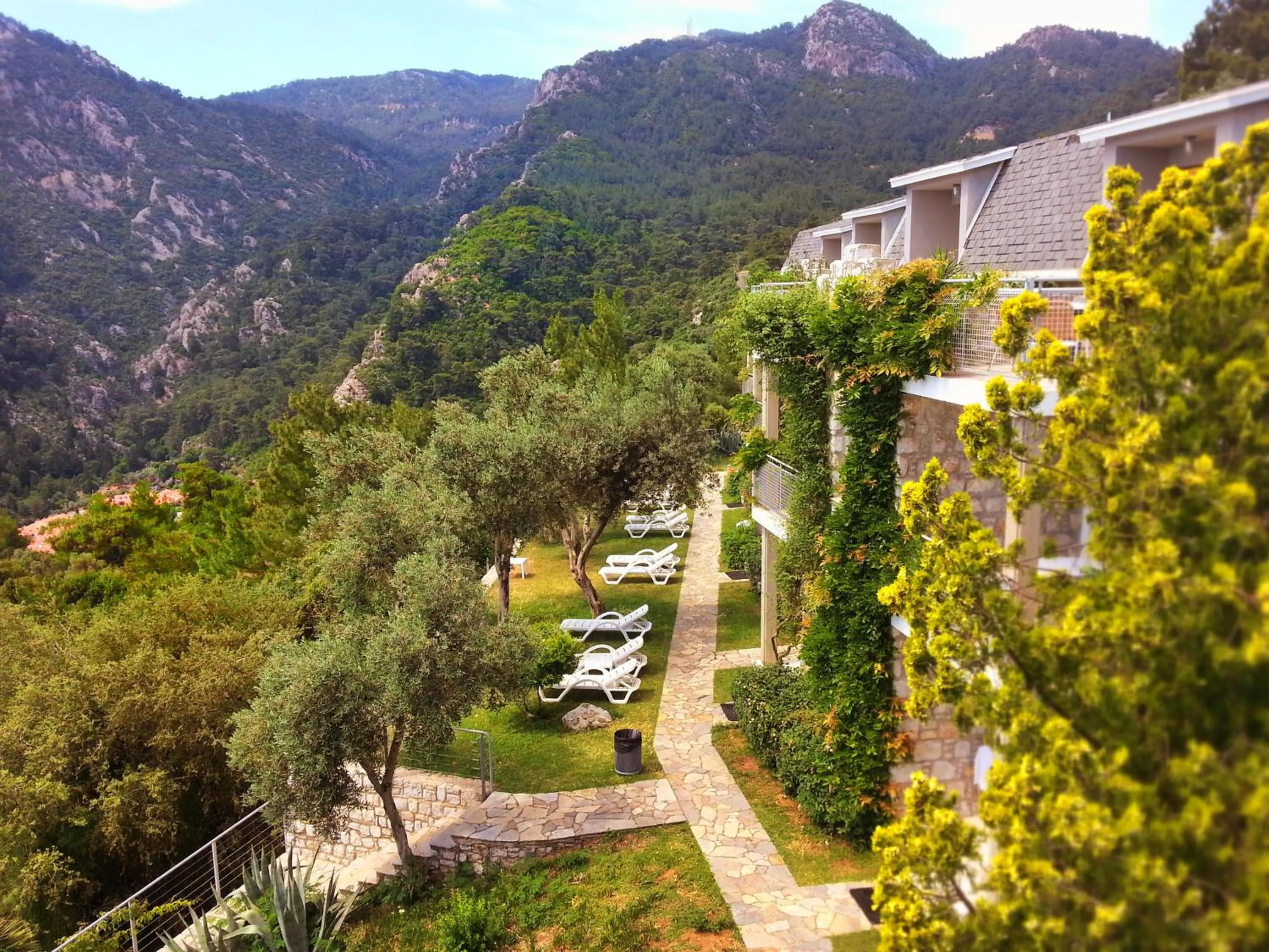 Garden in Loryma Resort Hotel