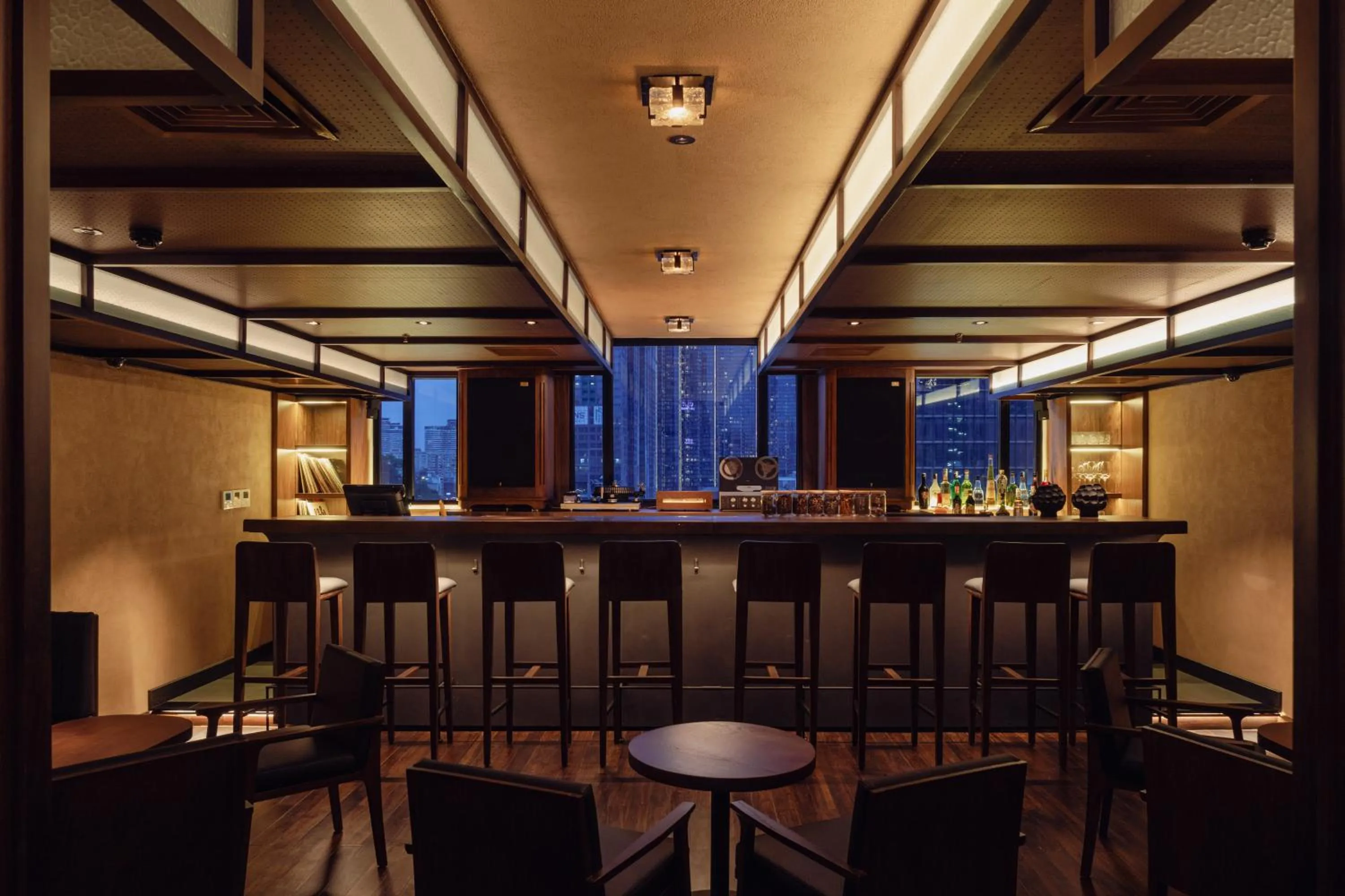 Restaurant/places to eat in Suzu Saigon - A Boutique Hotel