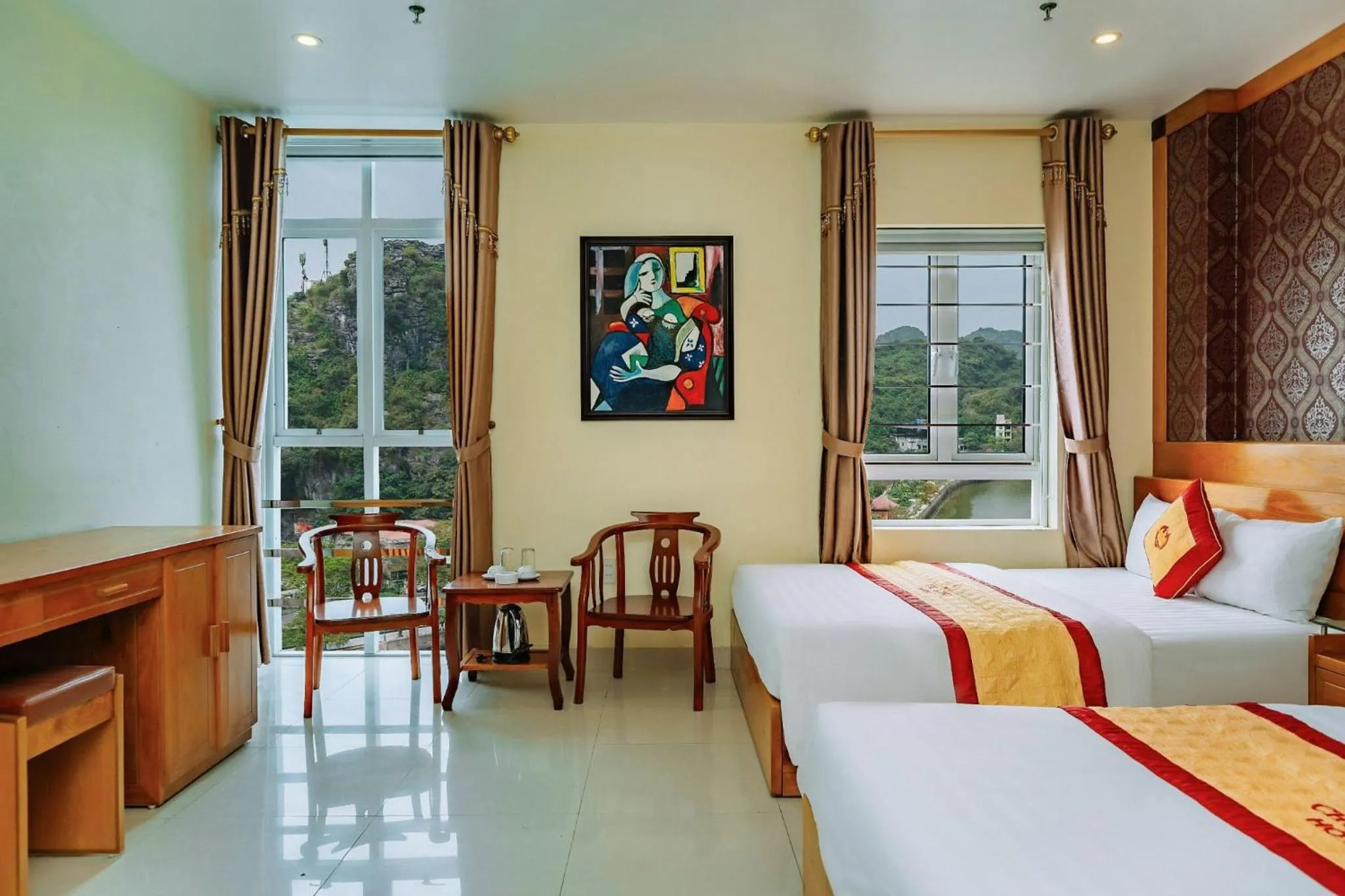 Bed in Chu Long Hotel & Spa