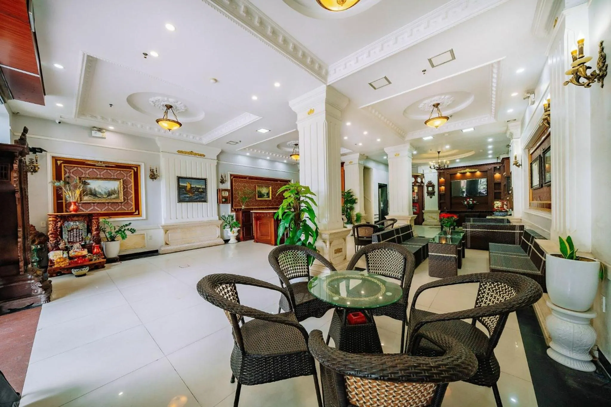 Chu Long Hotel & Spa