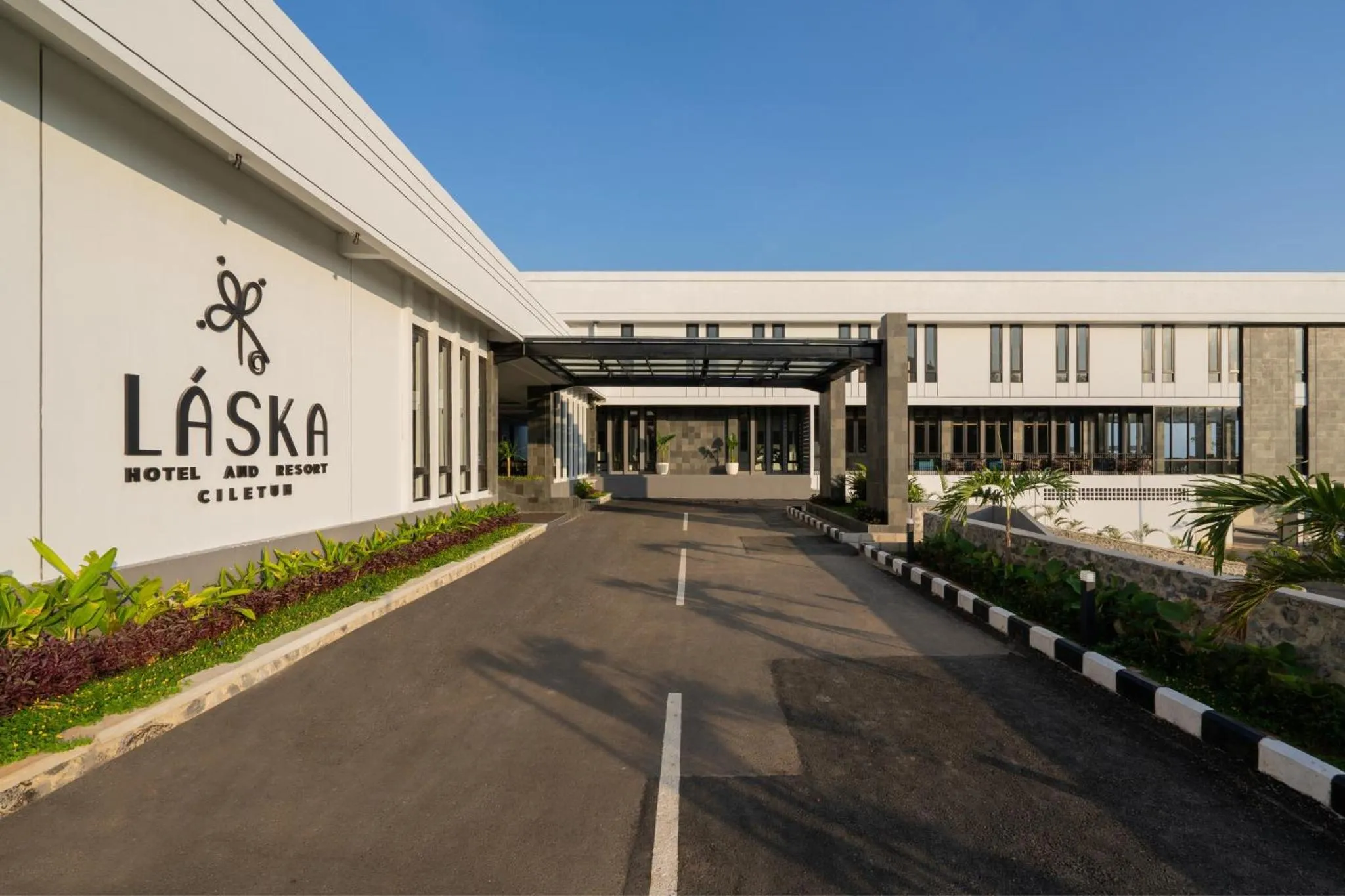 Property building in Laska Hotel & Resort Ciletuh