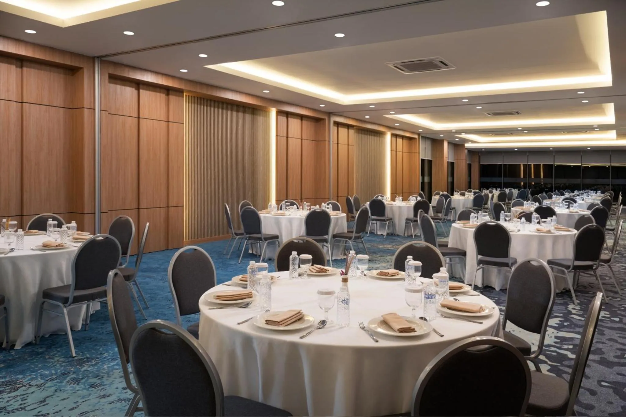 Meeting/conference room in Laska Hotel & Resort Ciletuh