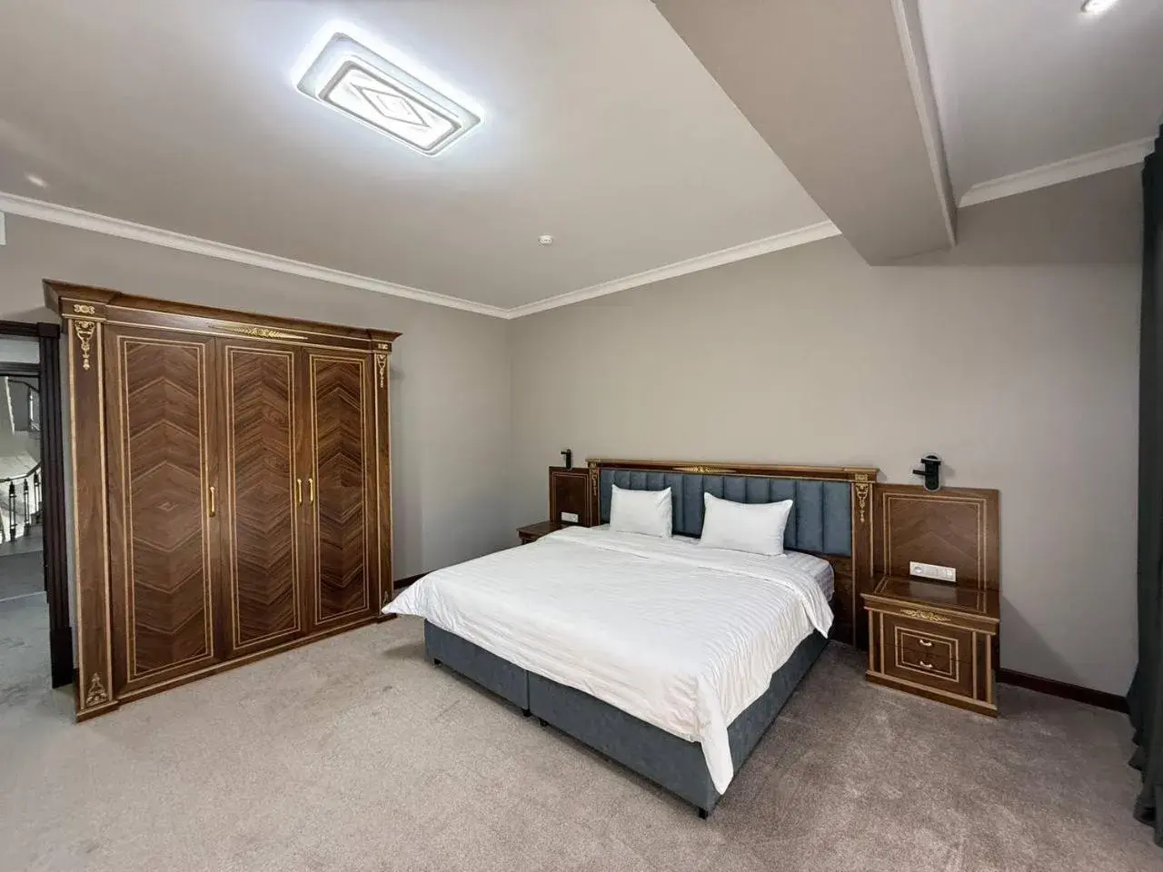 King Room with Balcony - single occupancy in Reikartz Qarshi King Room with Balcony - single occupancy in Reikartz Qarshi