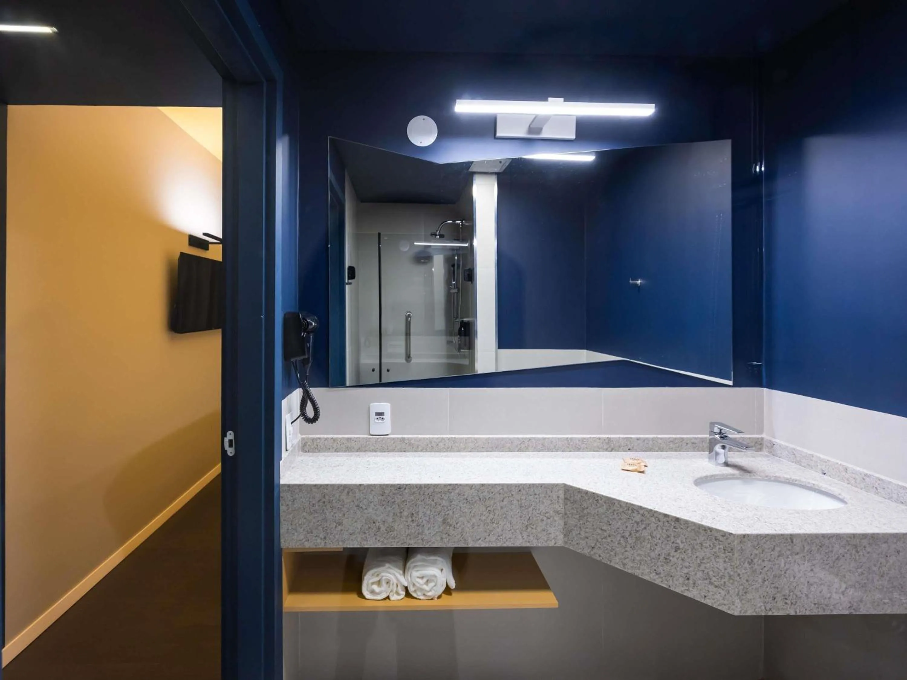 Bedroom in Ibis Styles Barretos