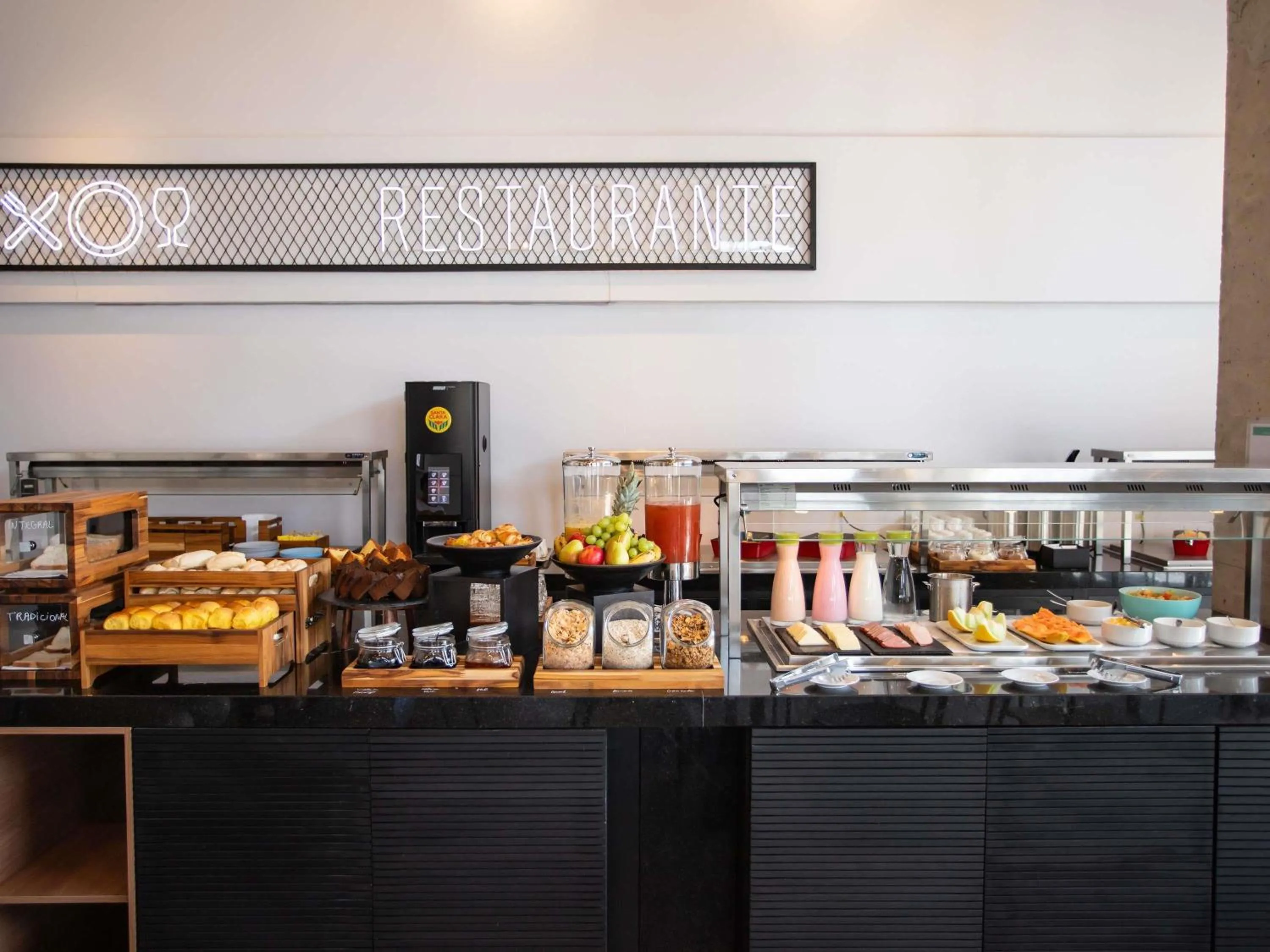 Restaurant/places to eat in Ibis Serra Talhada