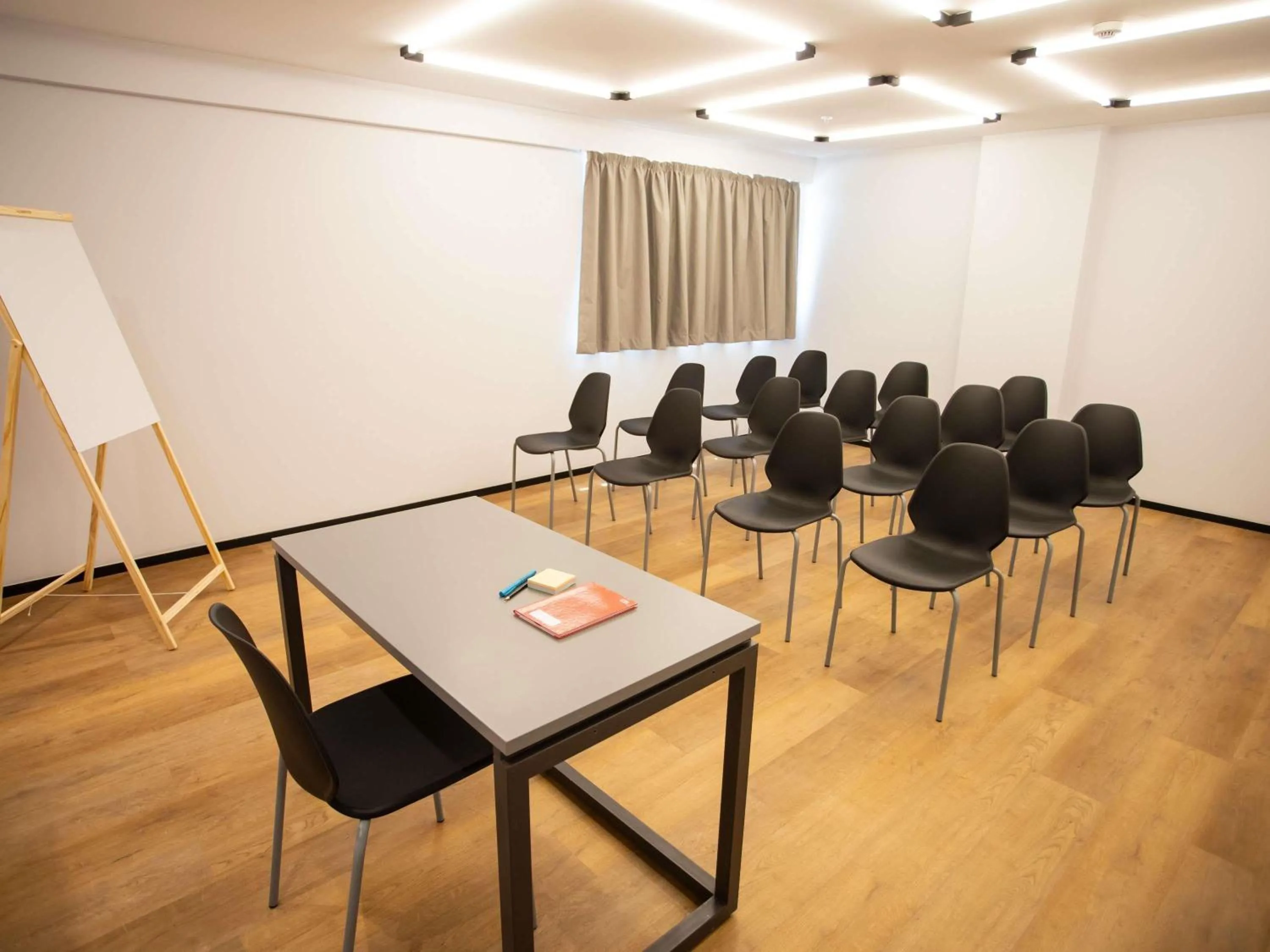 Meeting/conference room in Ibis Serra Talhada