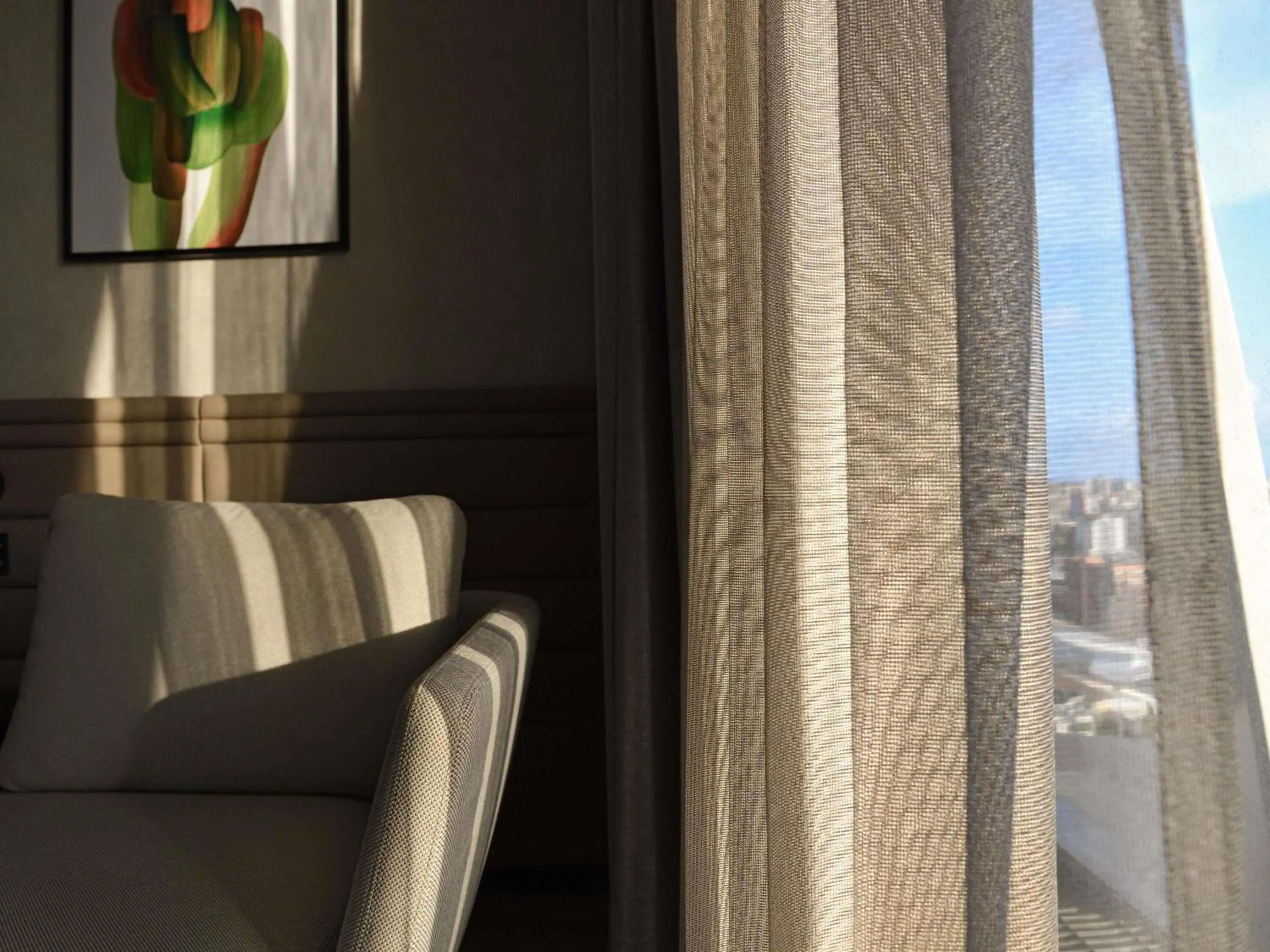 Bedroom in Novotel Abidjan Marcory