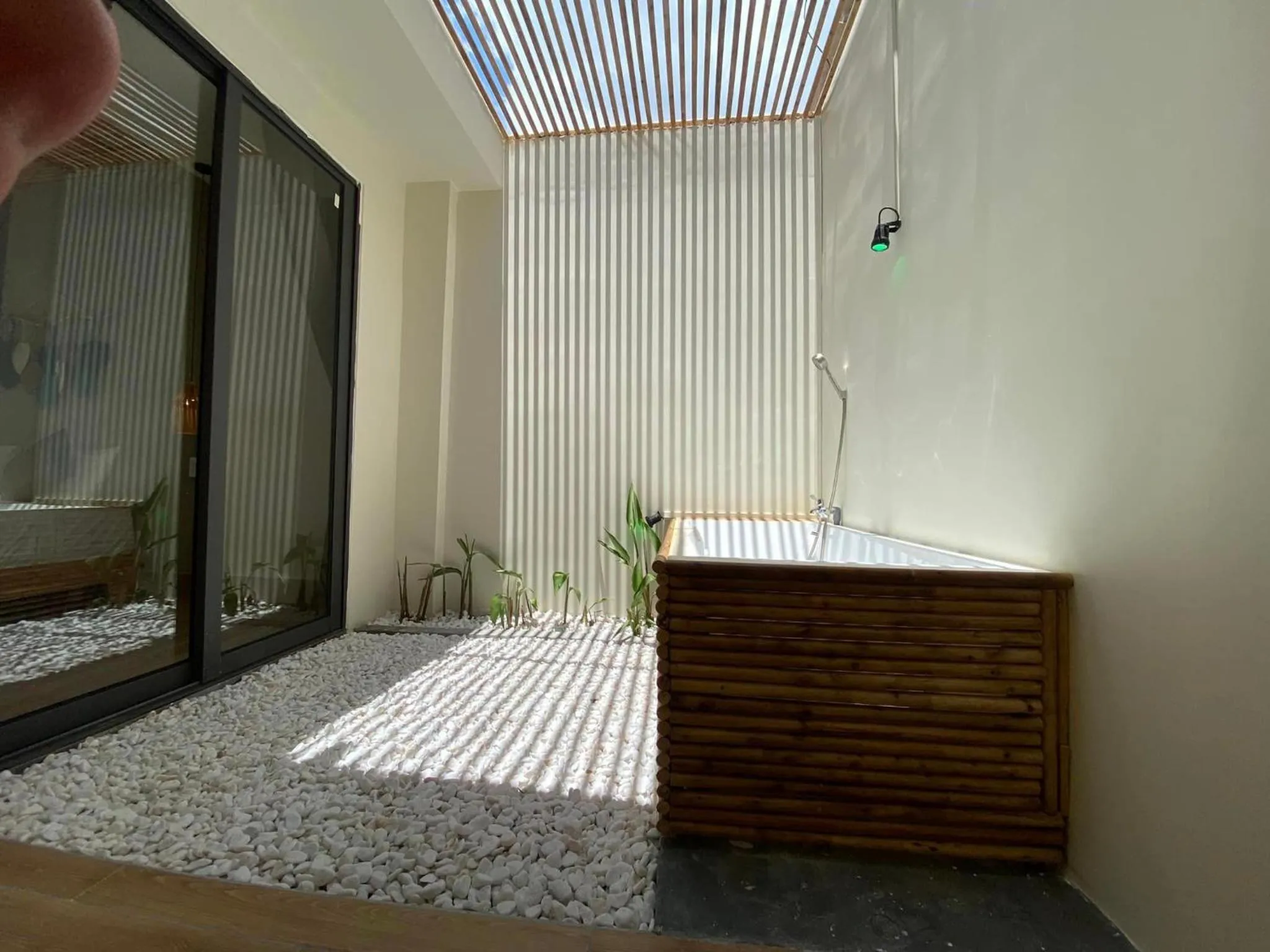 Emerald Beach Homestay