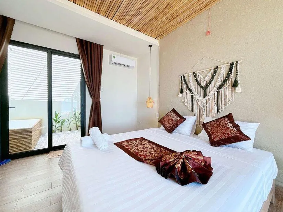Emerald Beach Homestay