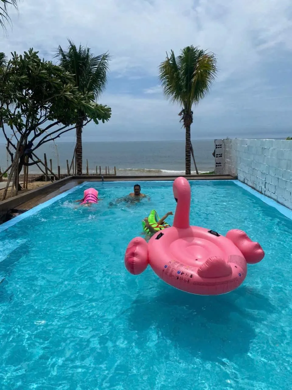 Emerald Beach Homestay