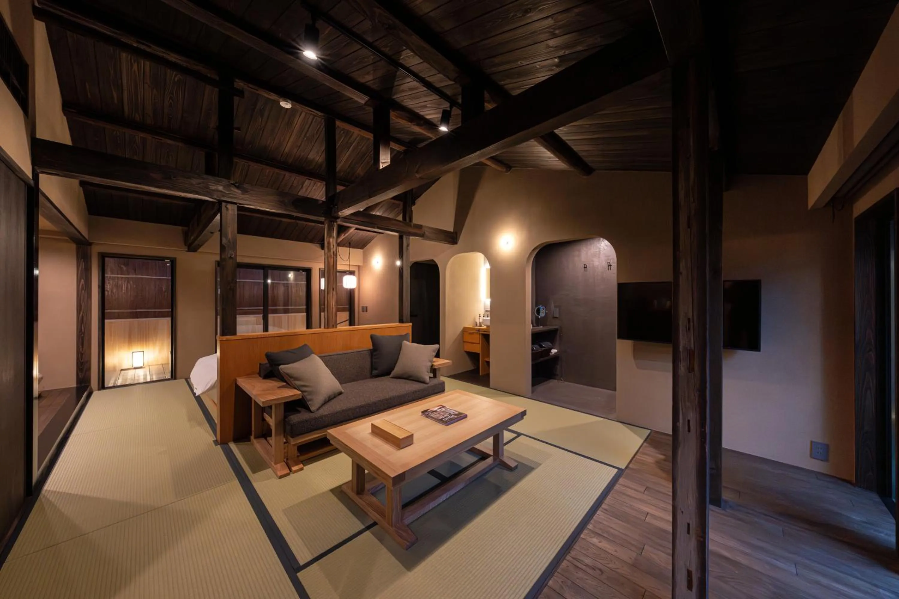 Photo of the whole room in Nazuna Kyoto Higashi Honganji