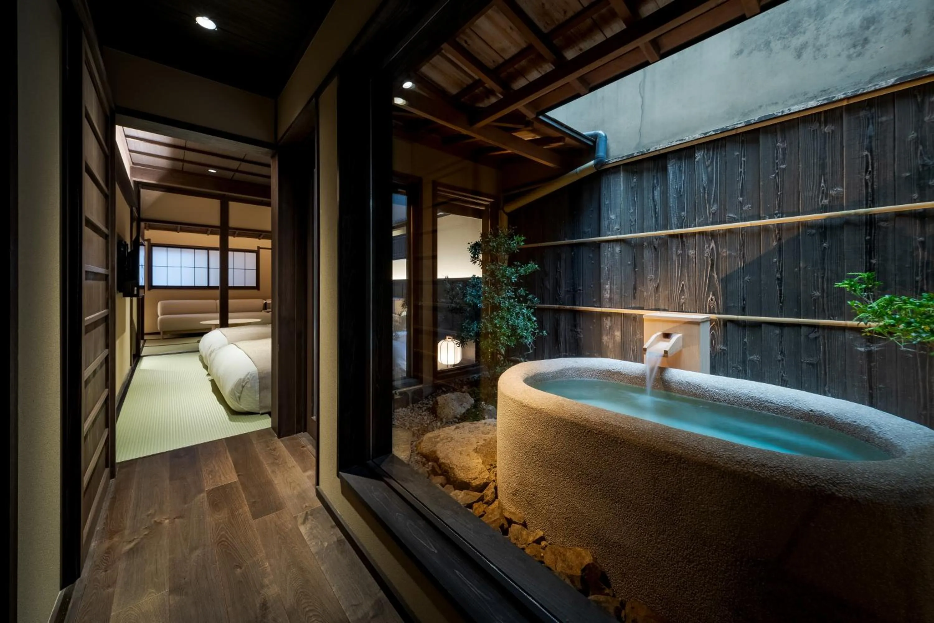 Nazuna Kyoto Higashi Honganji