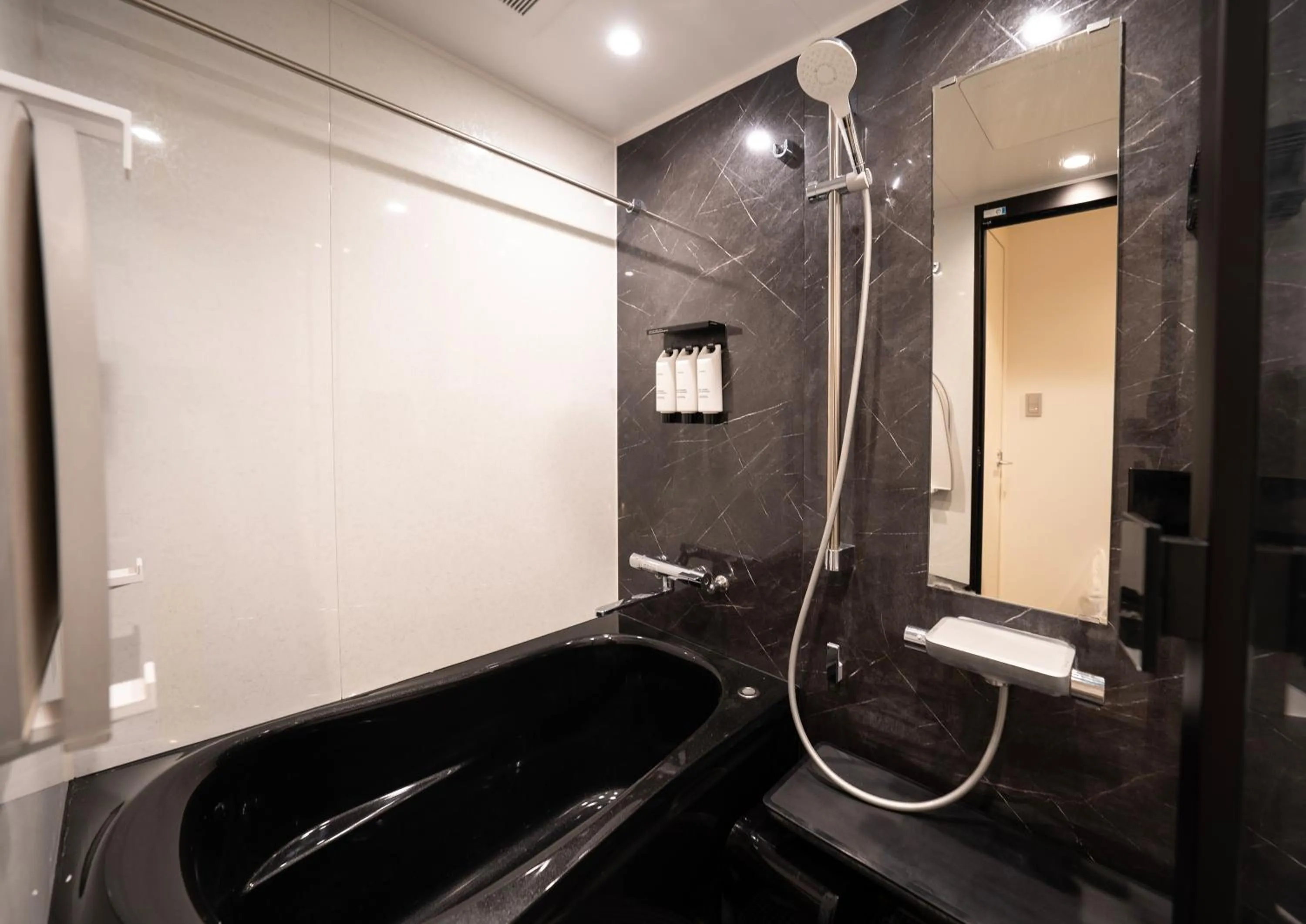 Bath in UH Suite Namba Station