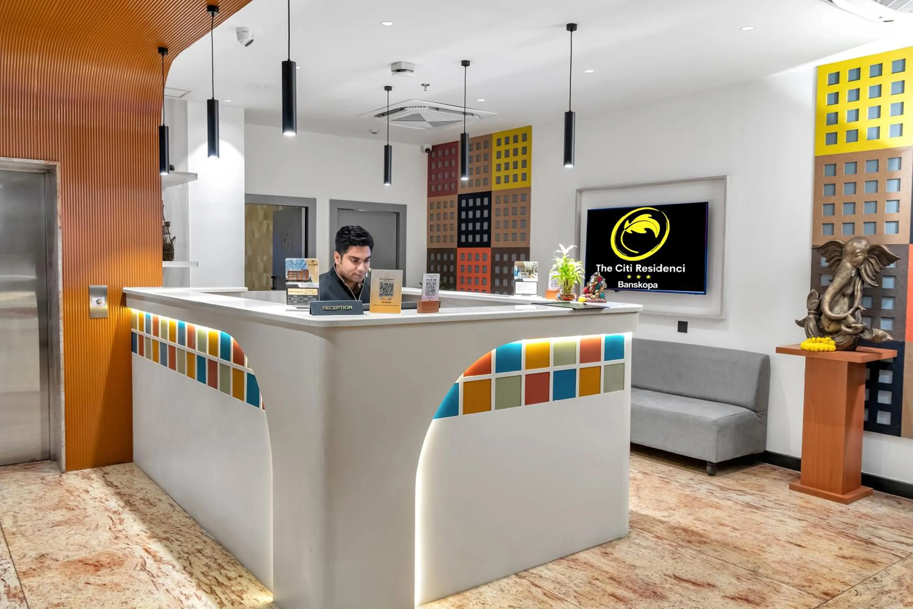 Lobby or reception in The Citi Residenci Hotel, Banskopa