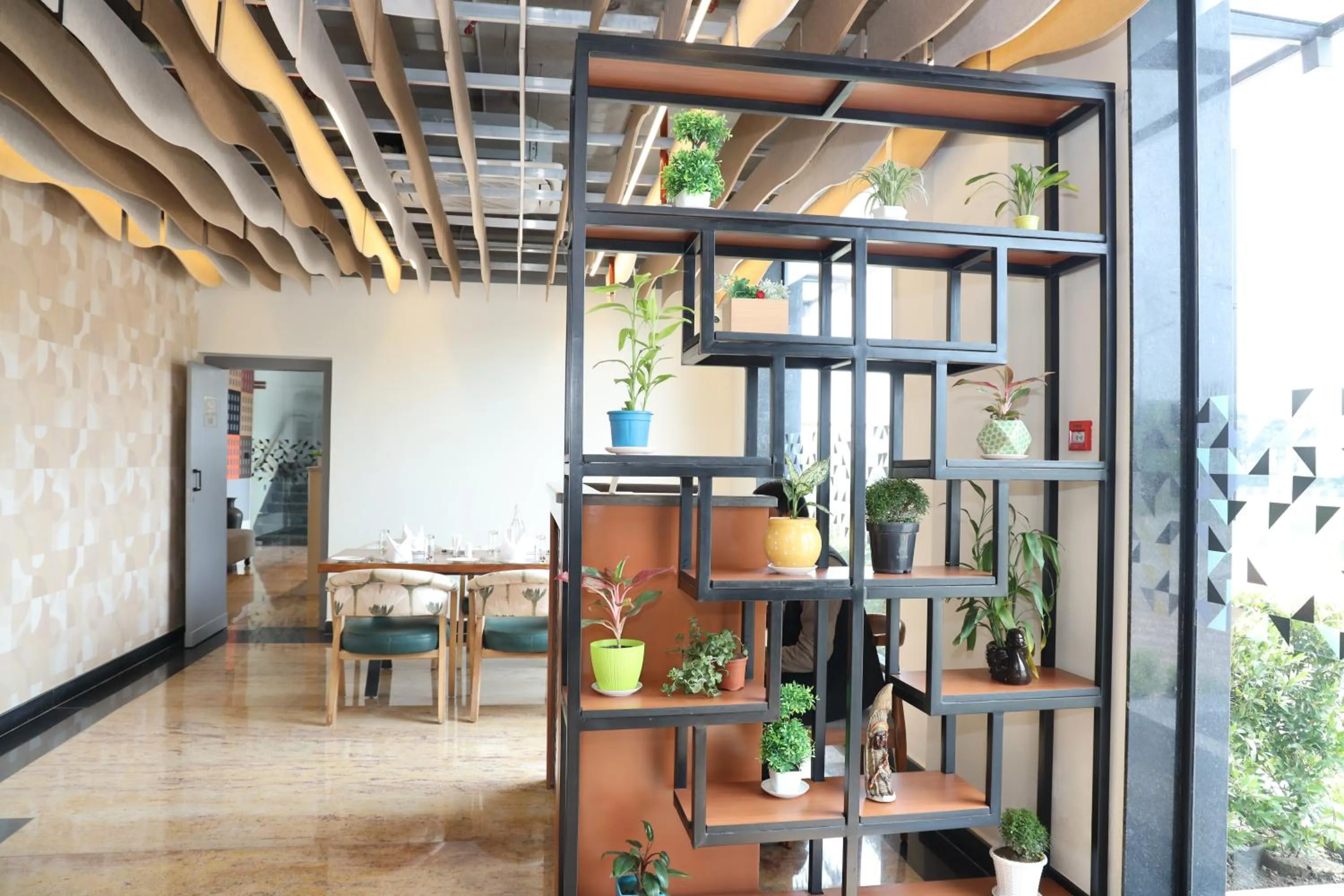 Restaurant/places to eat in The Citi Residenci Hotel, Banskopa