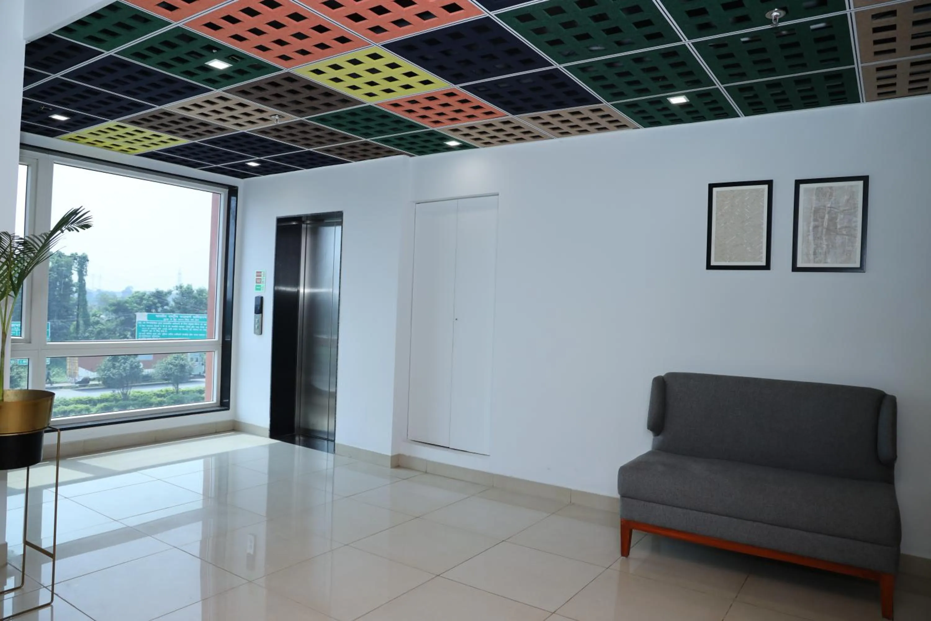 Seating area in The Citi Residenci Hotel, Banskopa