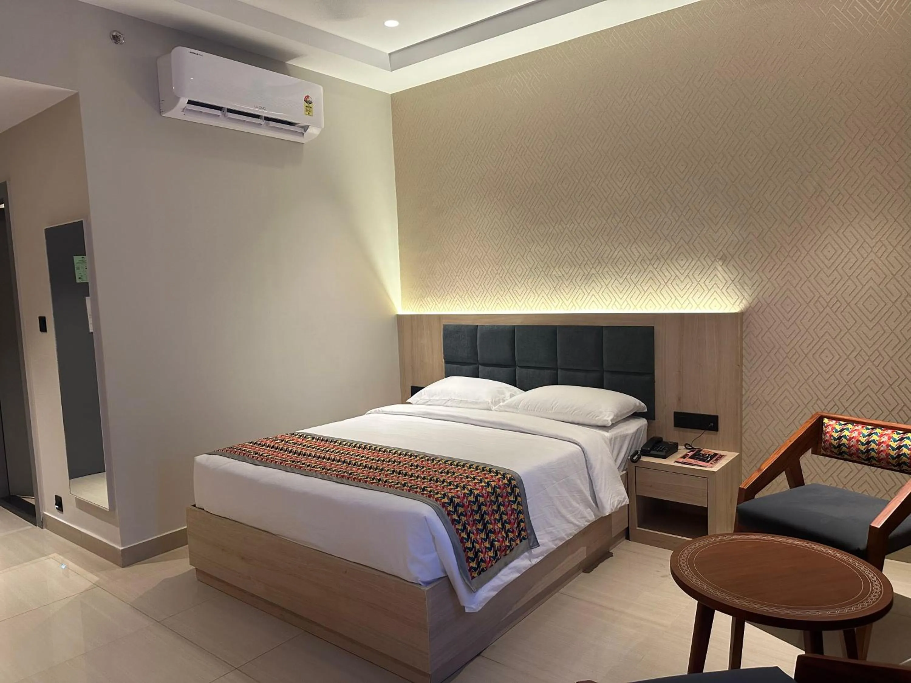 Bed in The Citi Residenci Hotel, Banskopa