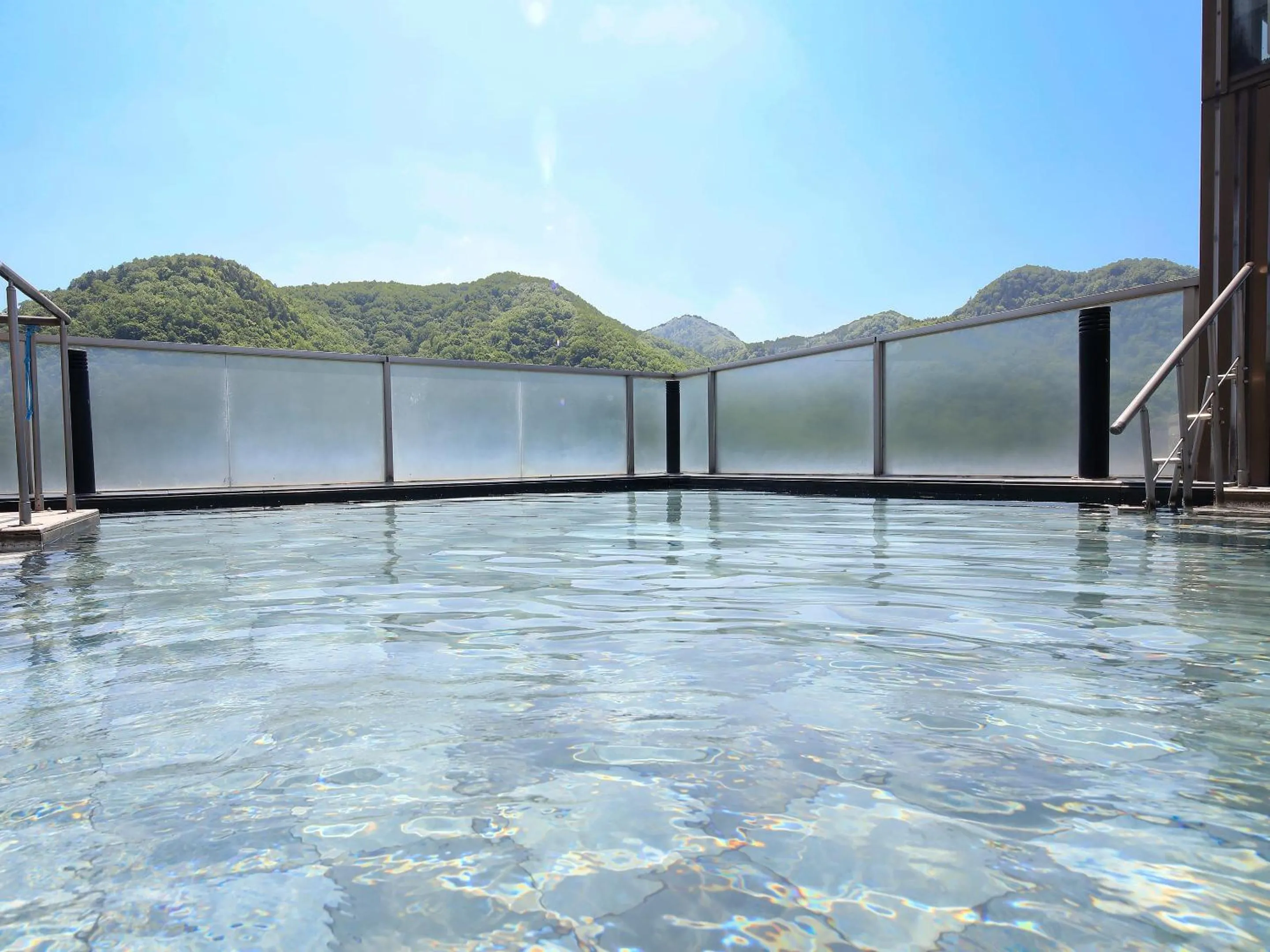 Hot Spring Bath in Executive Suite SUIREI