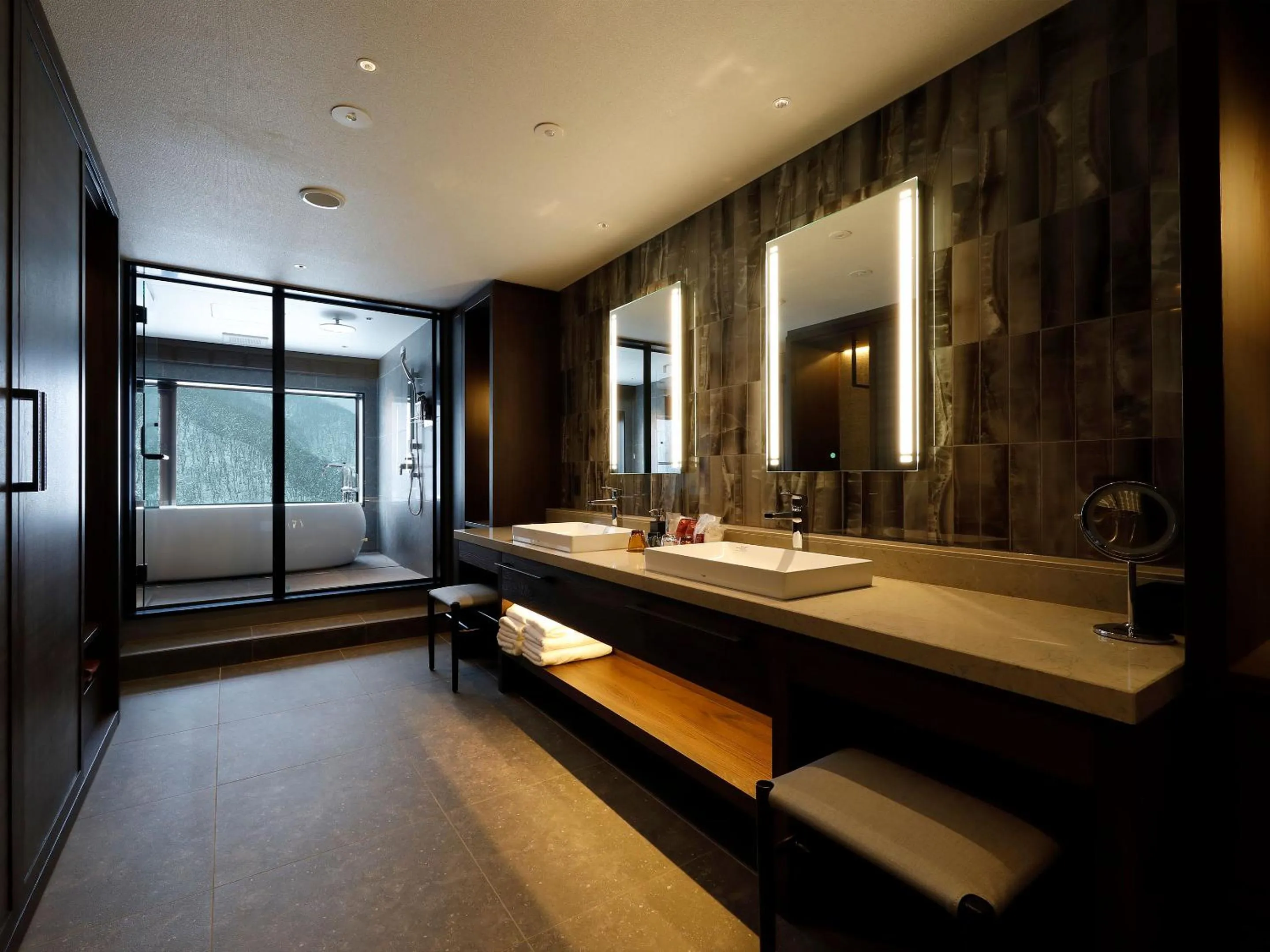 Bathroom in Executive Suite SUIREI