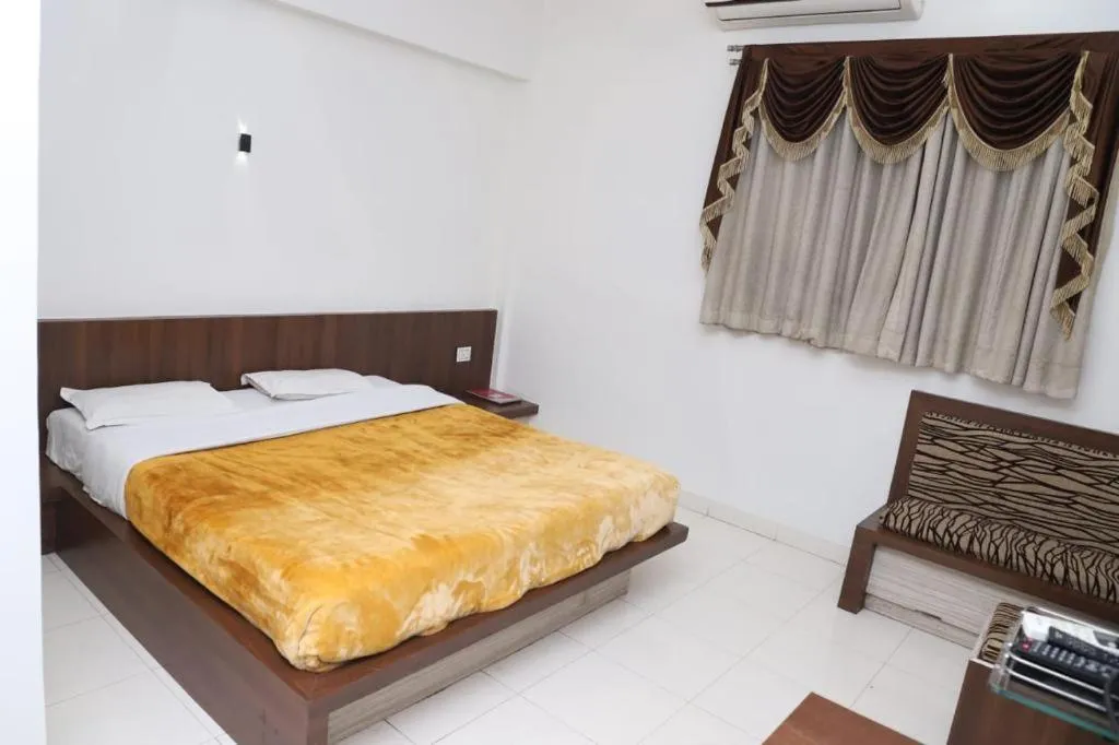 Bedroom, Bed in The Byke Embassy - Surat
