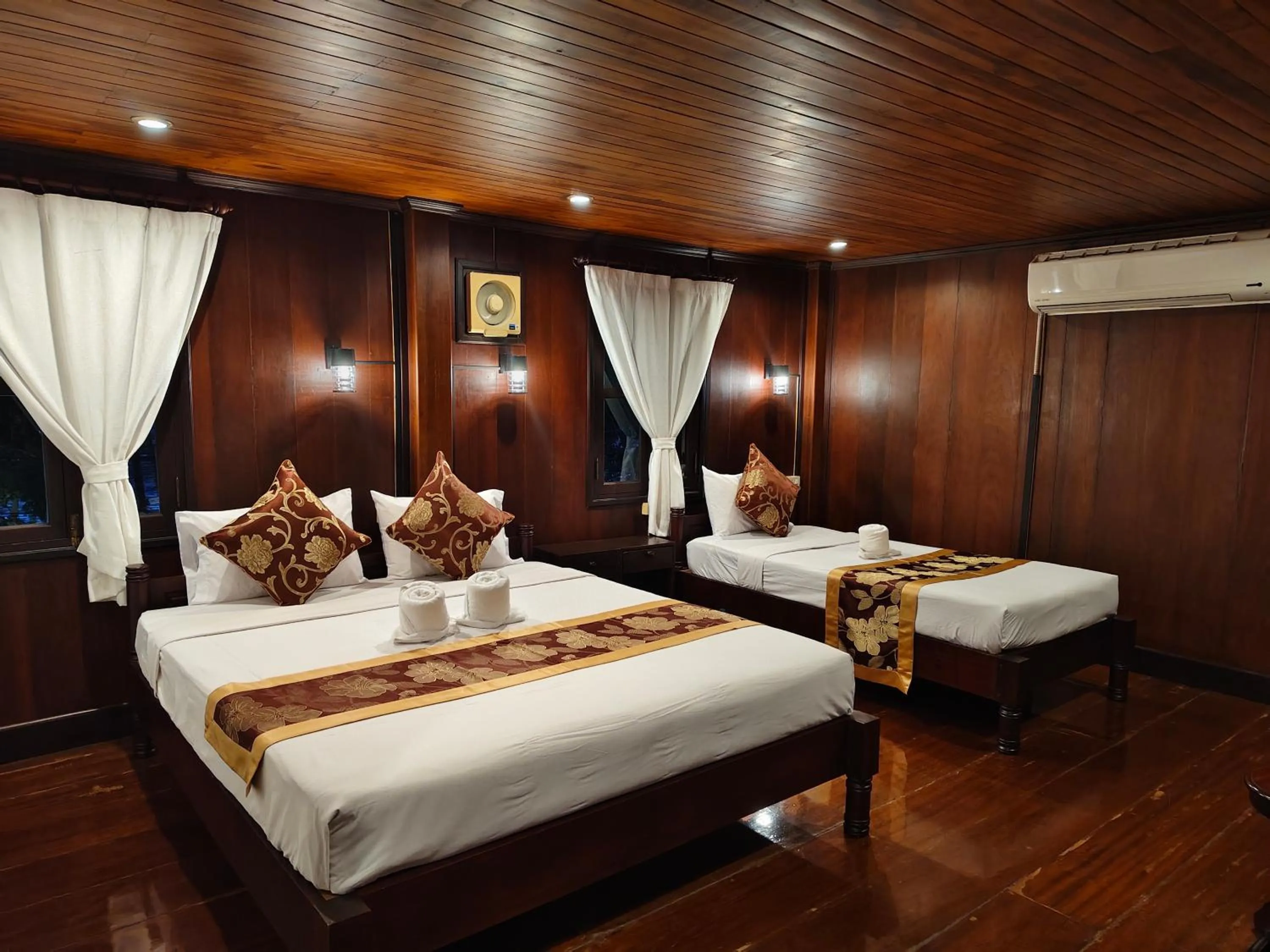 Bed in Bouakham Chanthasack Guesthouse