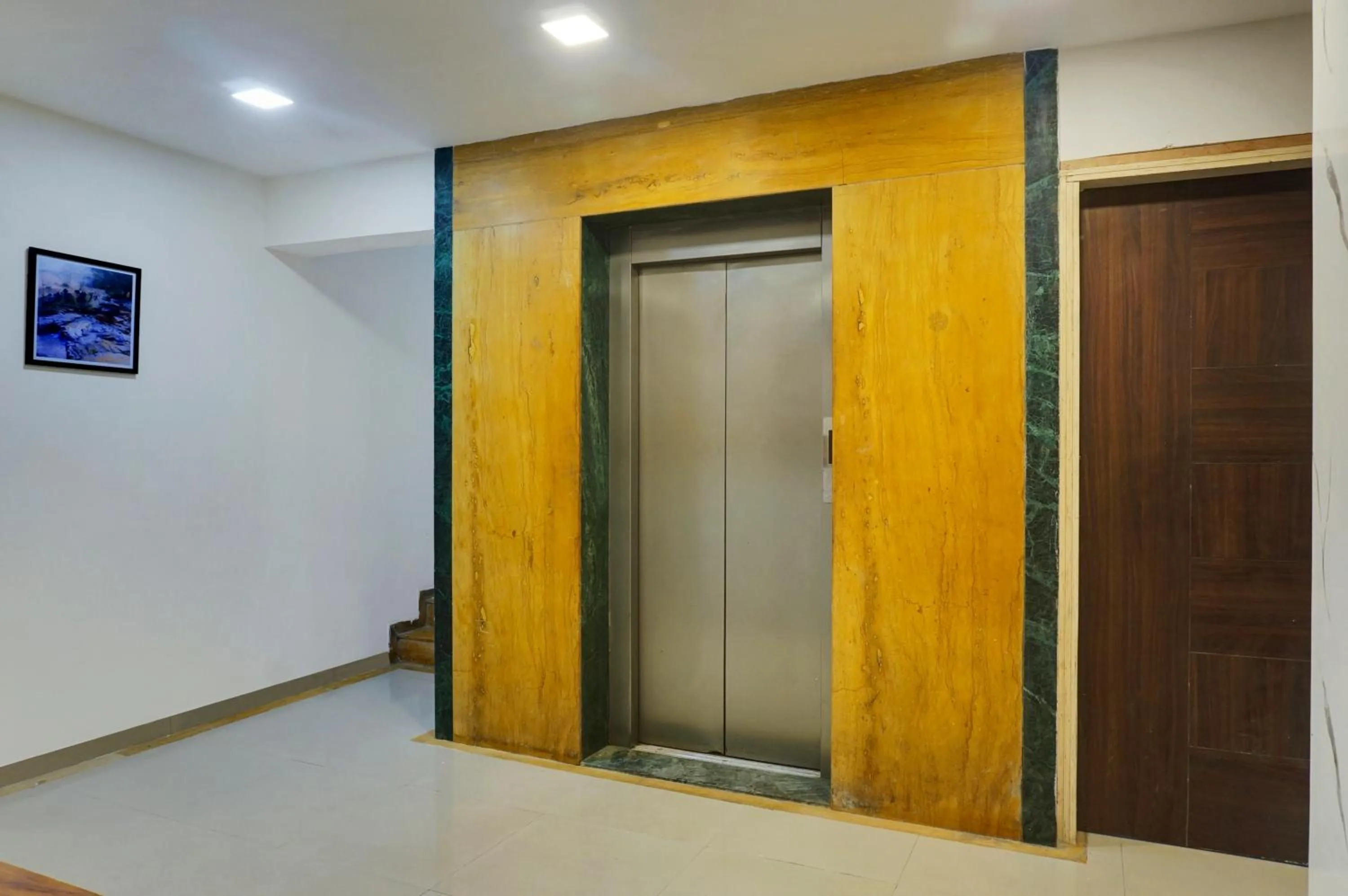 Lobby or reception in Hotel Orchard Park