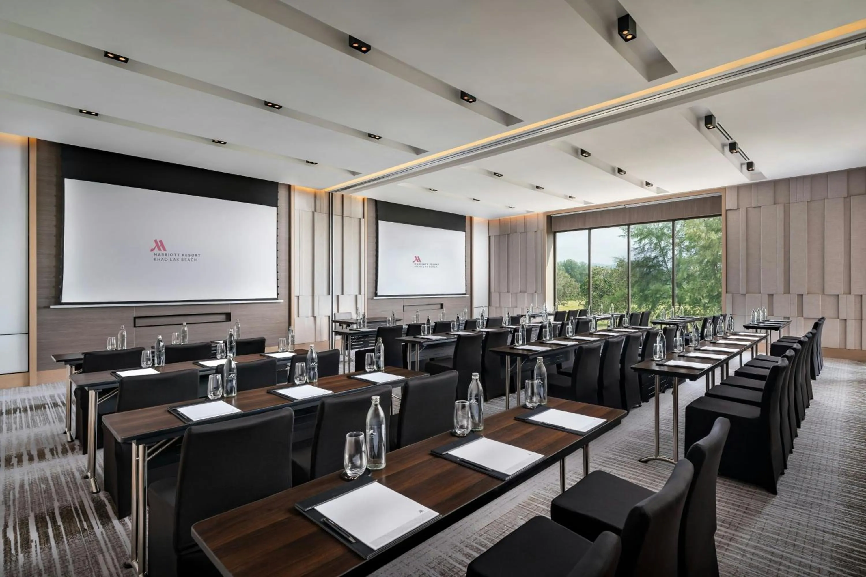 Meeting/conference room in Khao Lak Marriott Beach Resort & Spa