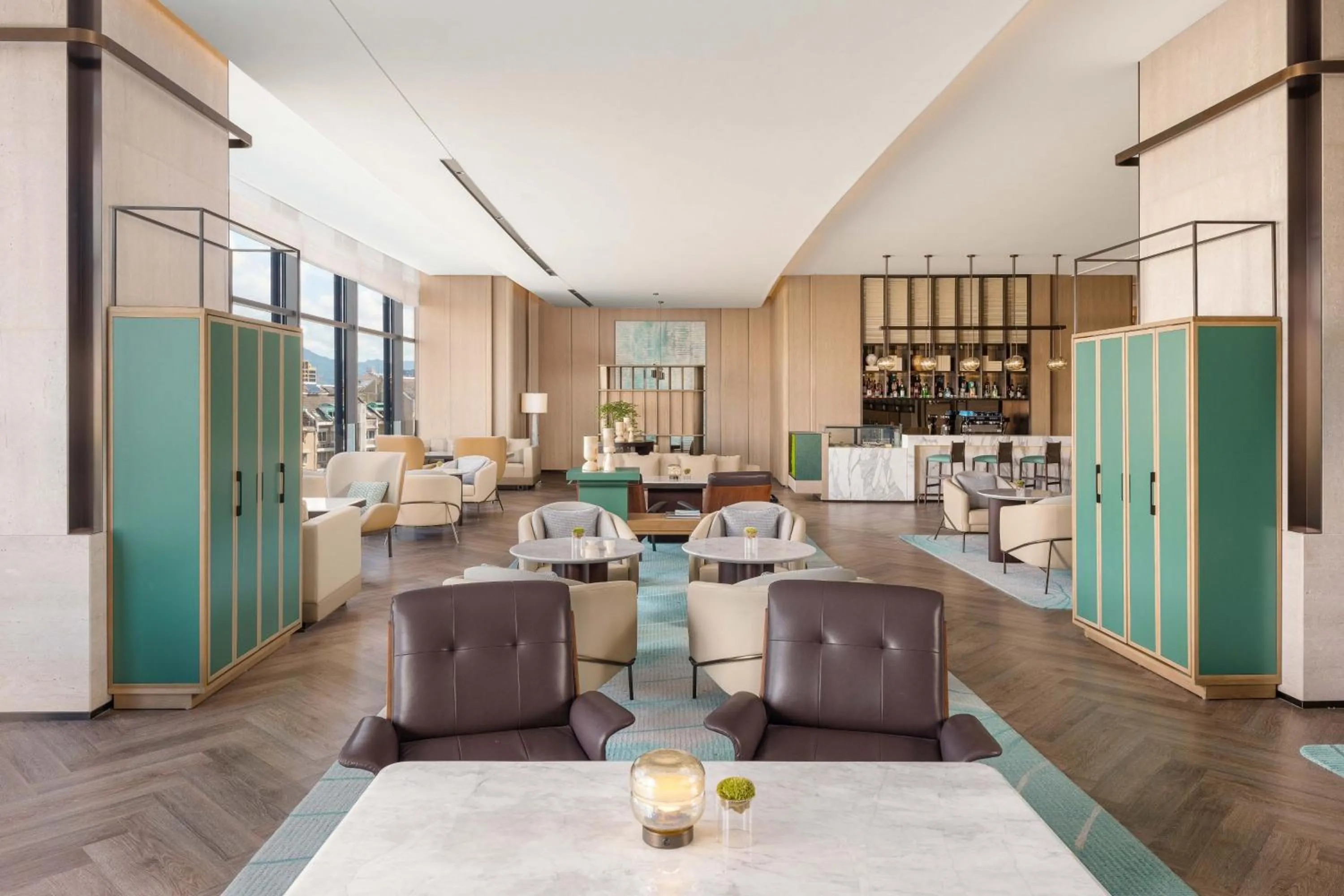 Lounge or bar in Lishui Marriott Hotel