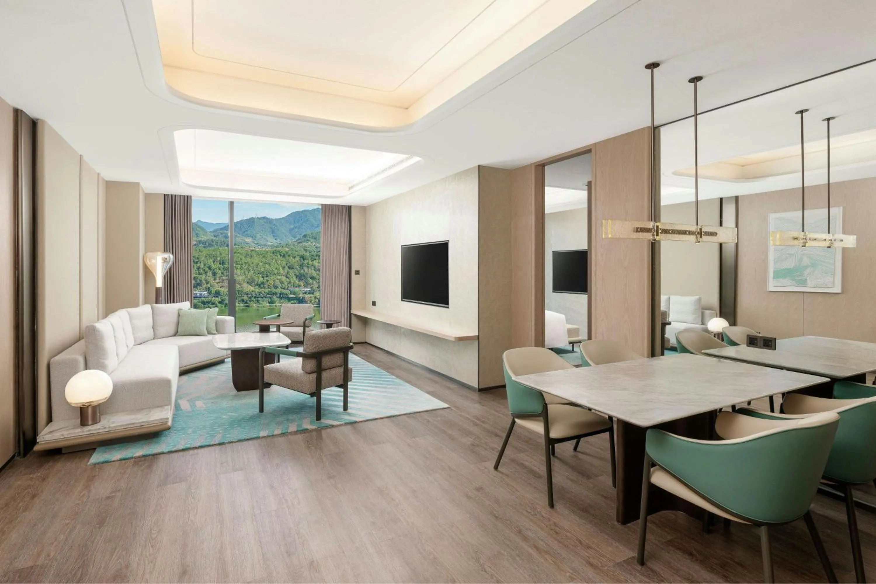 Living room in Lishui Marriott Hotel