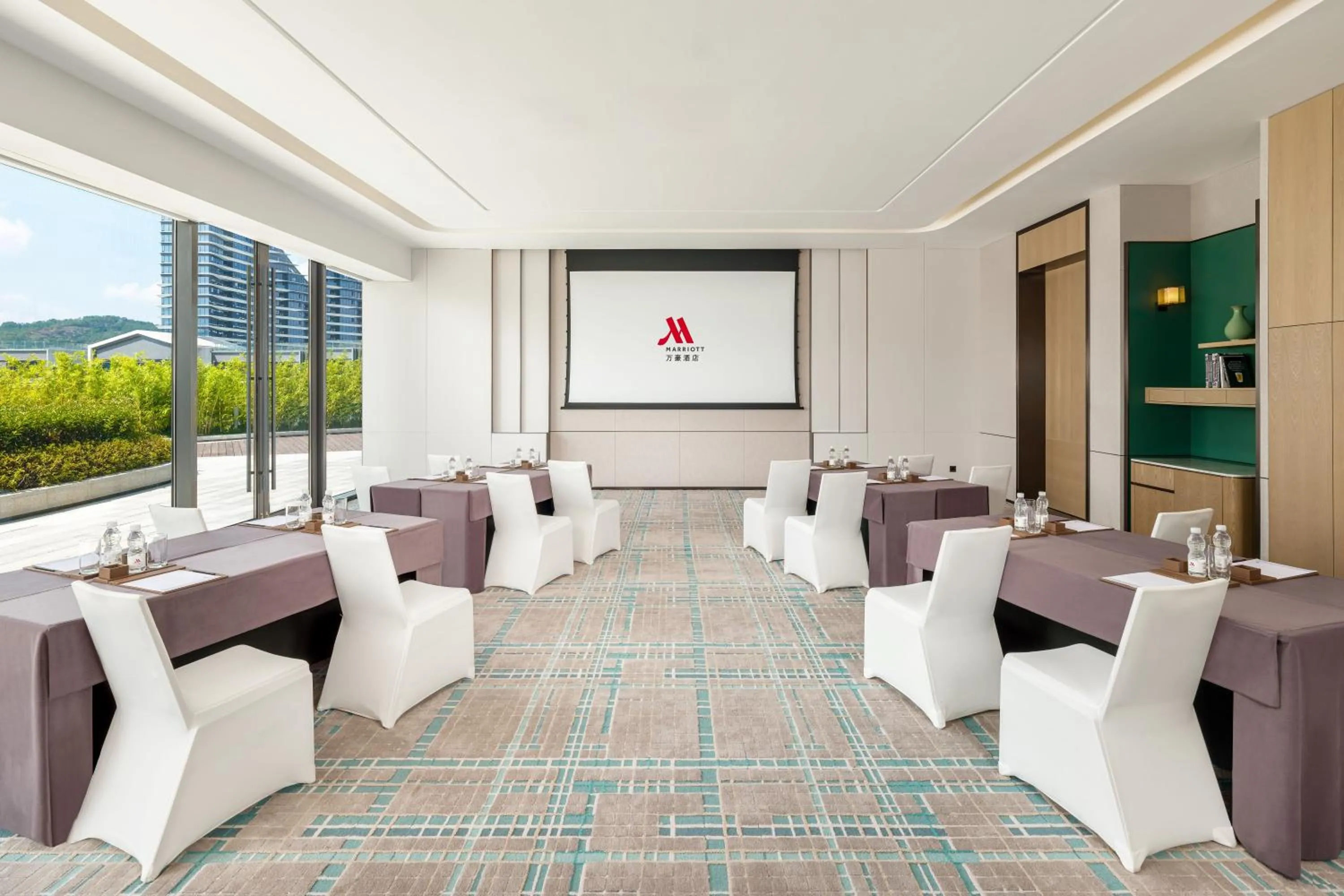 Meeting/conference room in Lishui Marriott Hotel