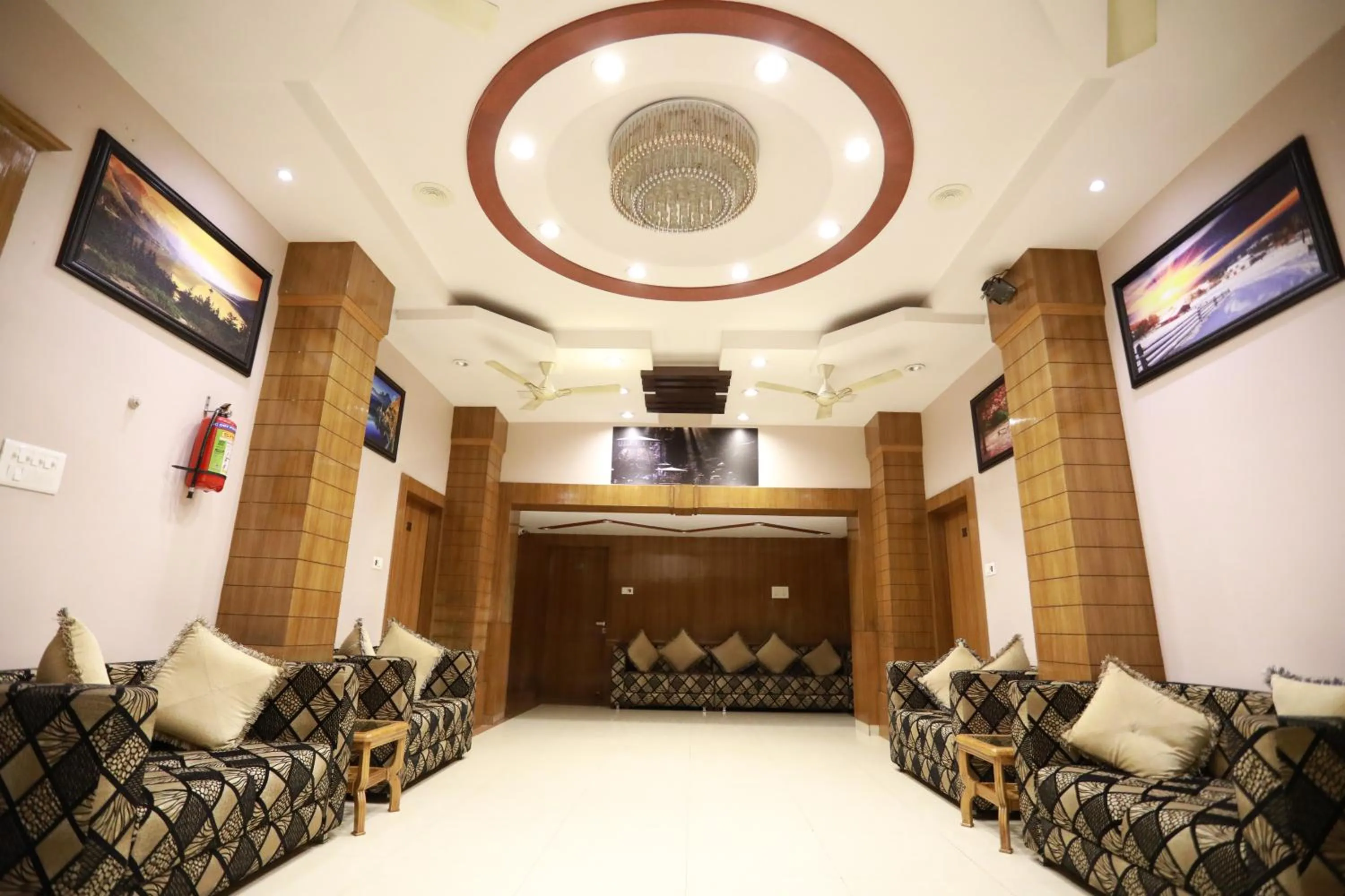 Lobby or reception in Hotel Krishna Ji