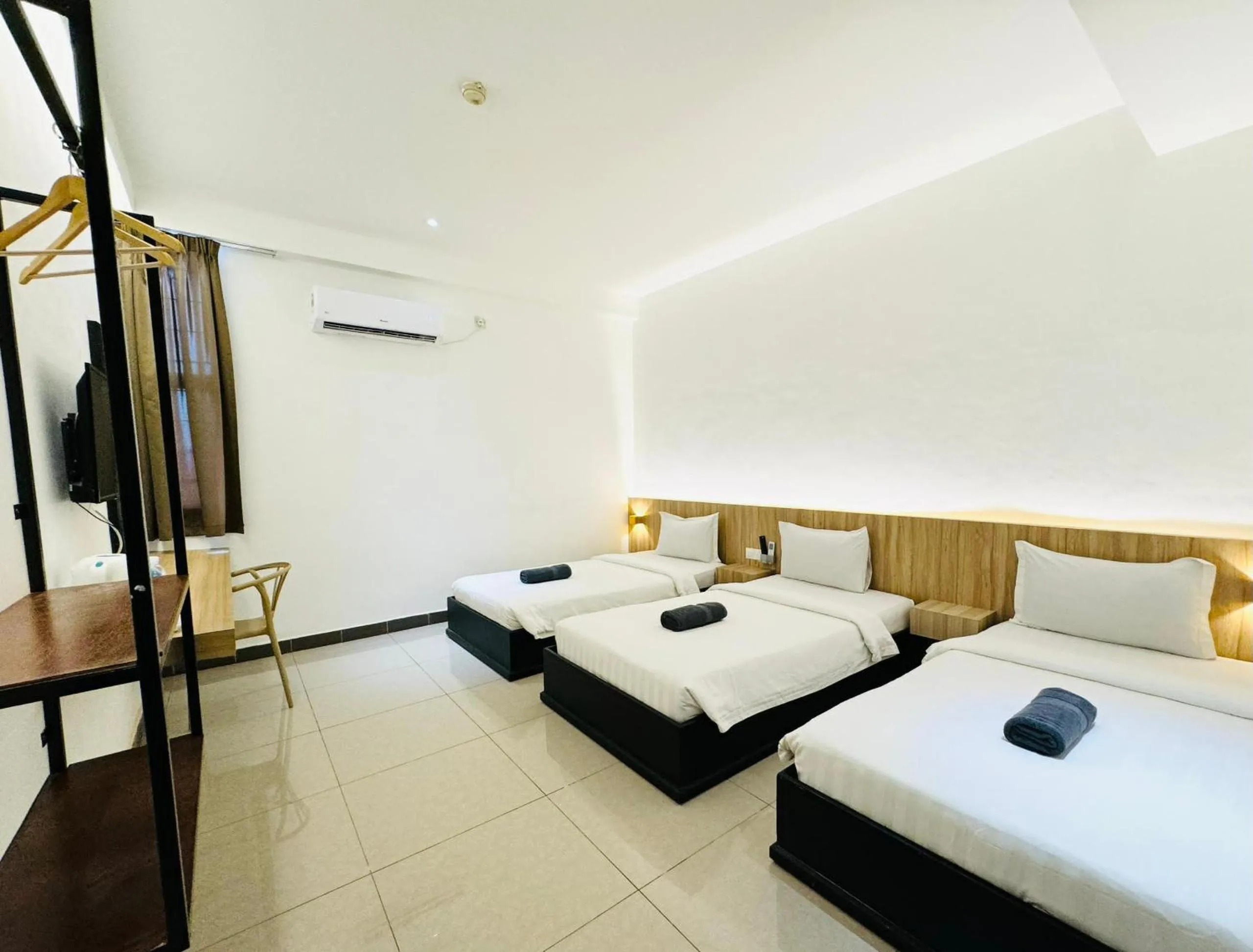 Bed in Mangrove Hotel Tawau