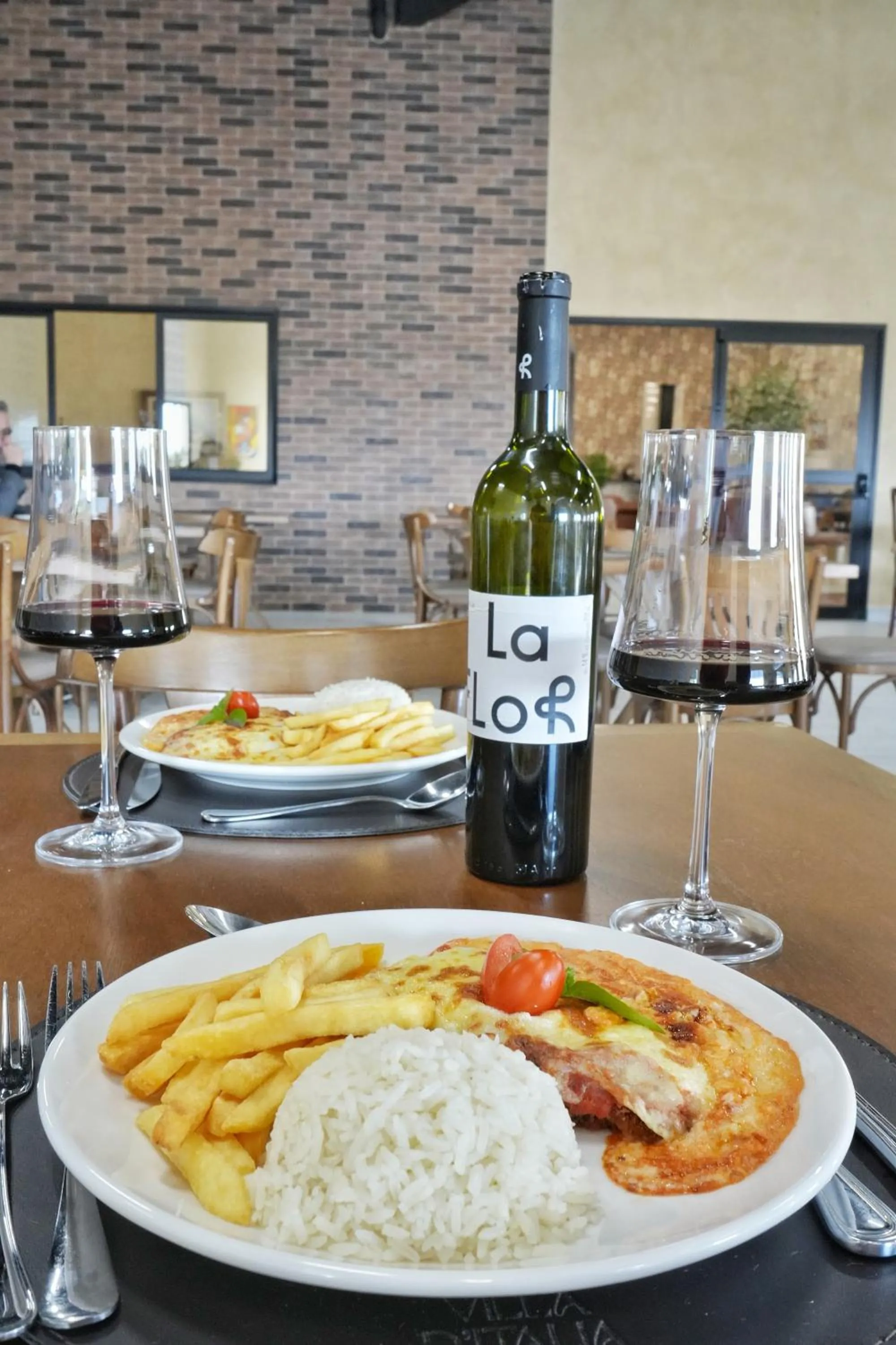 Food in Bristol Villaggio Rosa Aruja