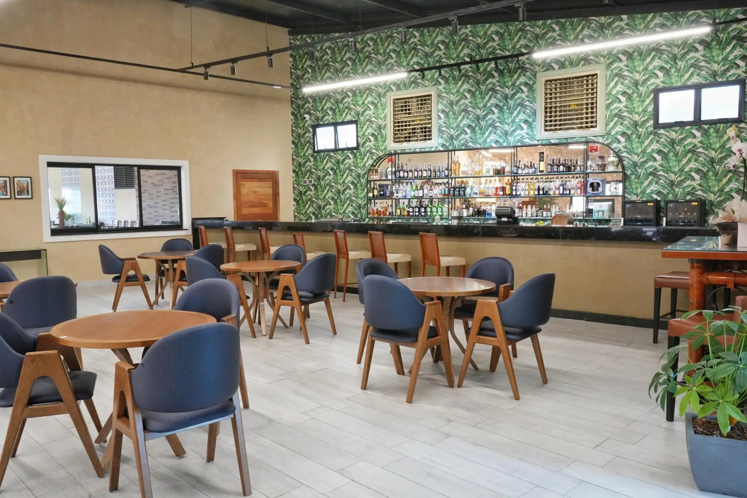 Lounge or bar in Bristol Villaggio Rosa Aruja