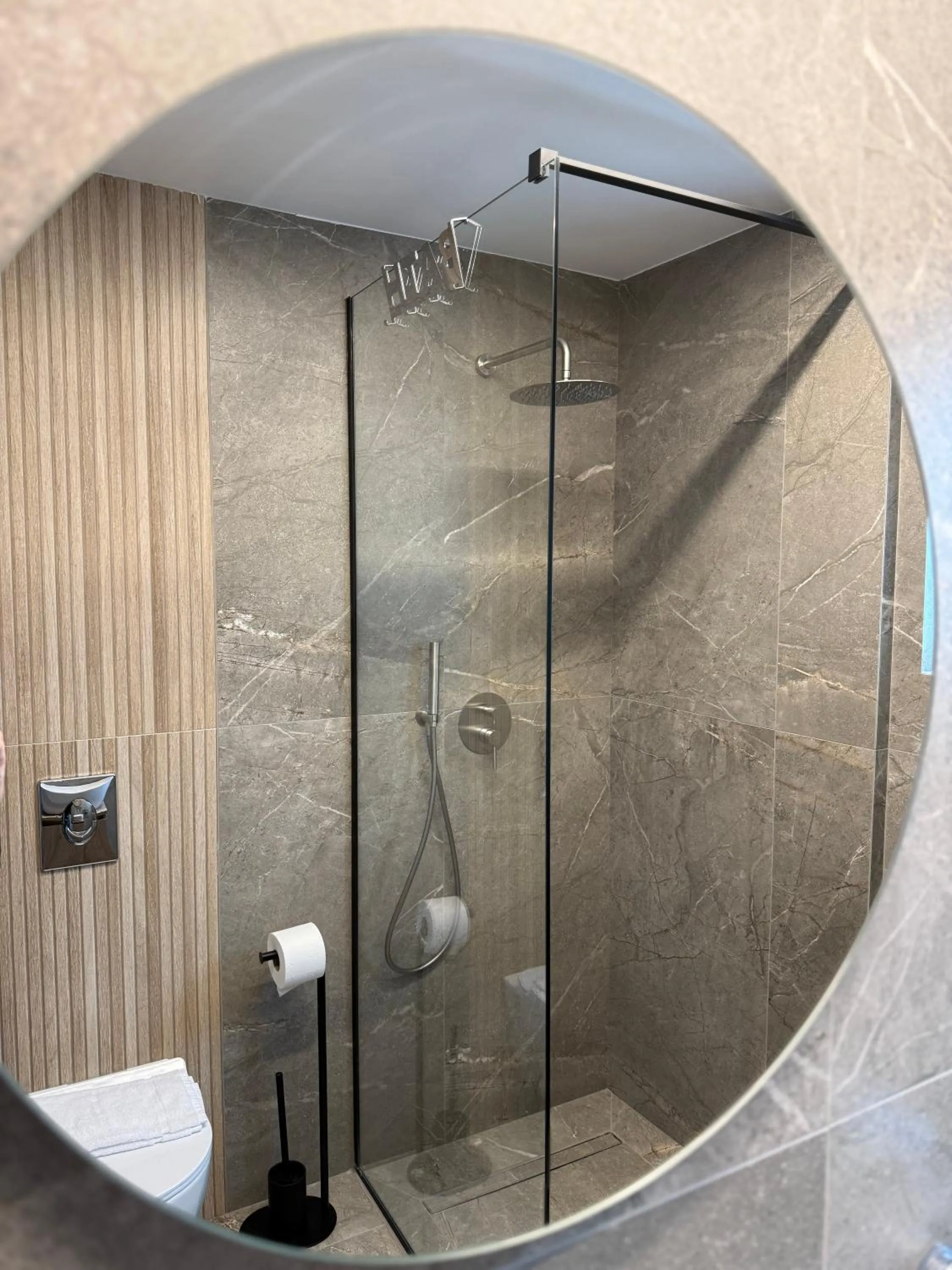 Madi Luxury Stay Patra