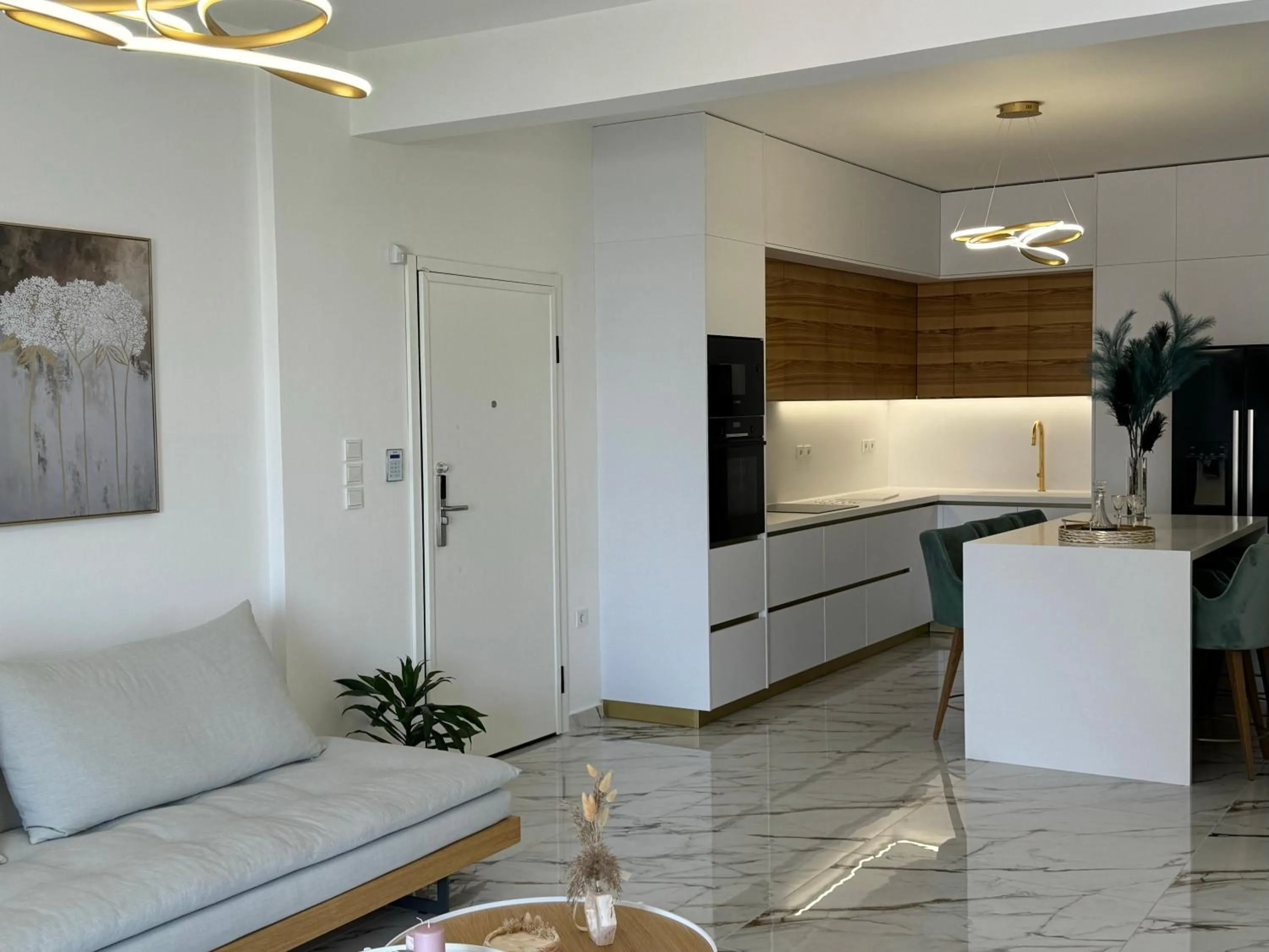 Madi Luxury Stay Patra