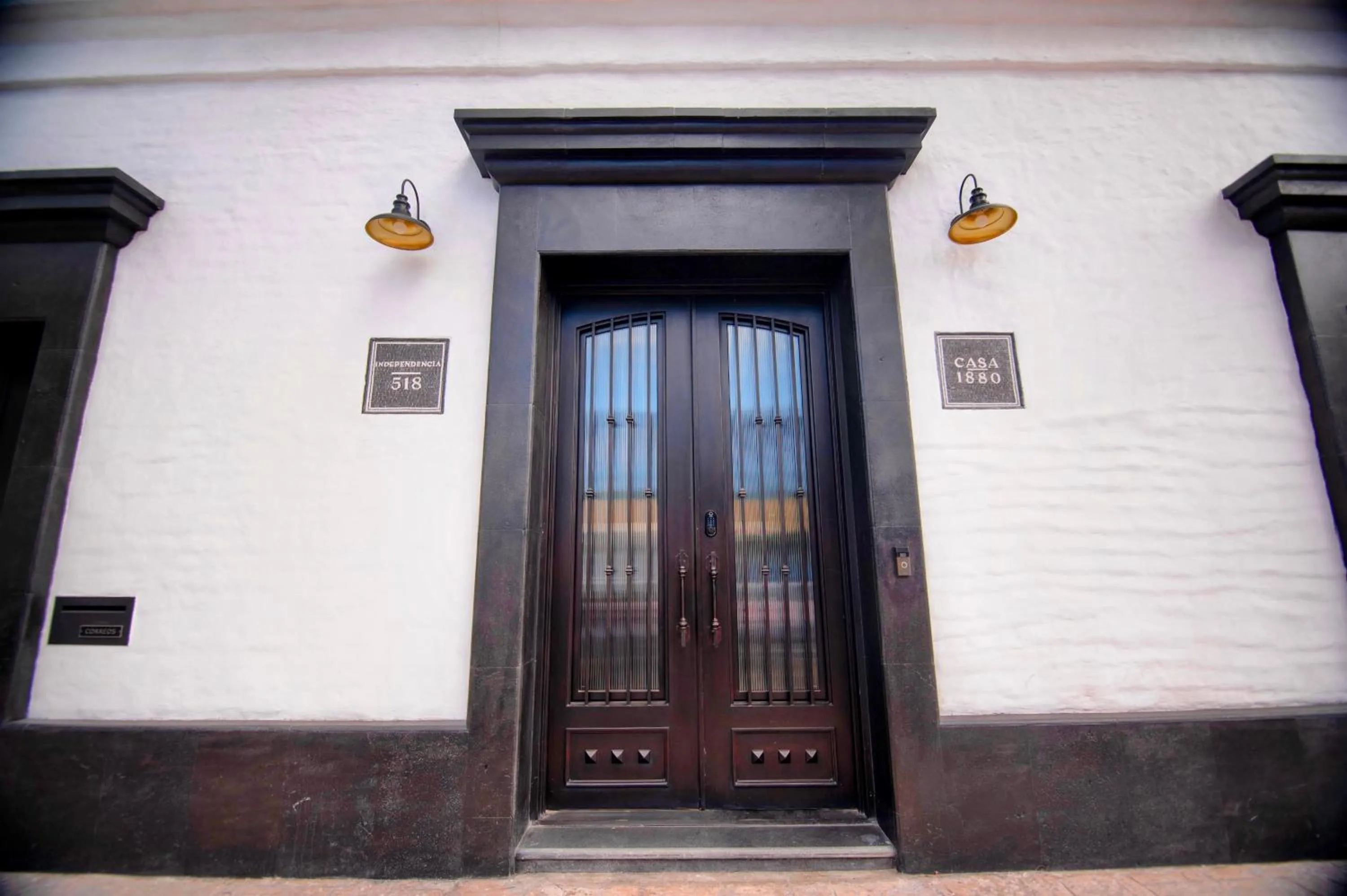 Facade/entrance in Casa 1880 - Adults Only