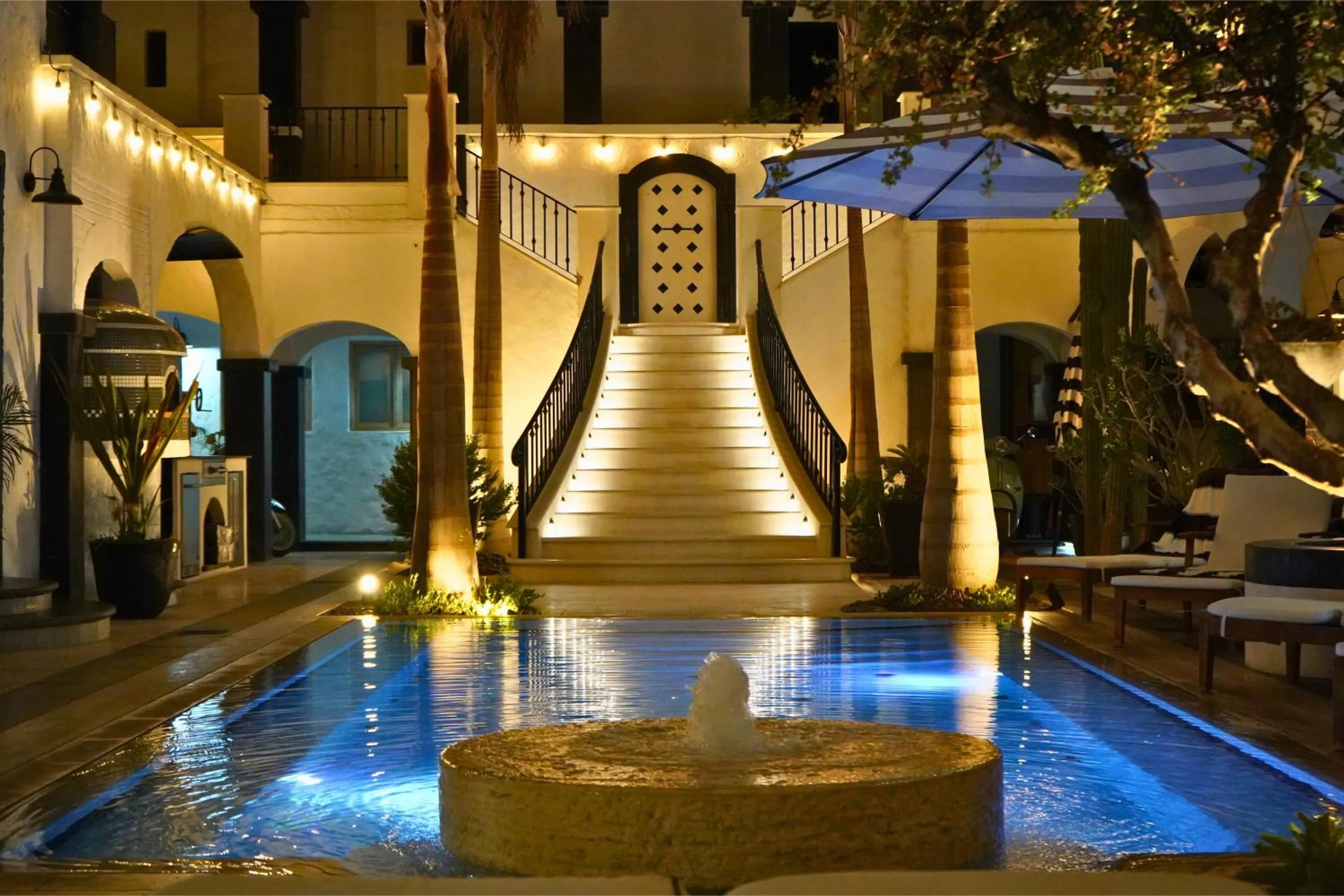 Swimming pool in Casa 1880 - Adults Only