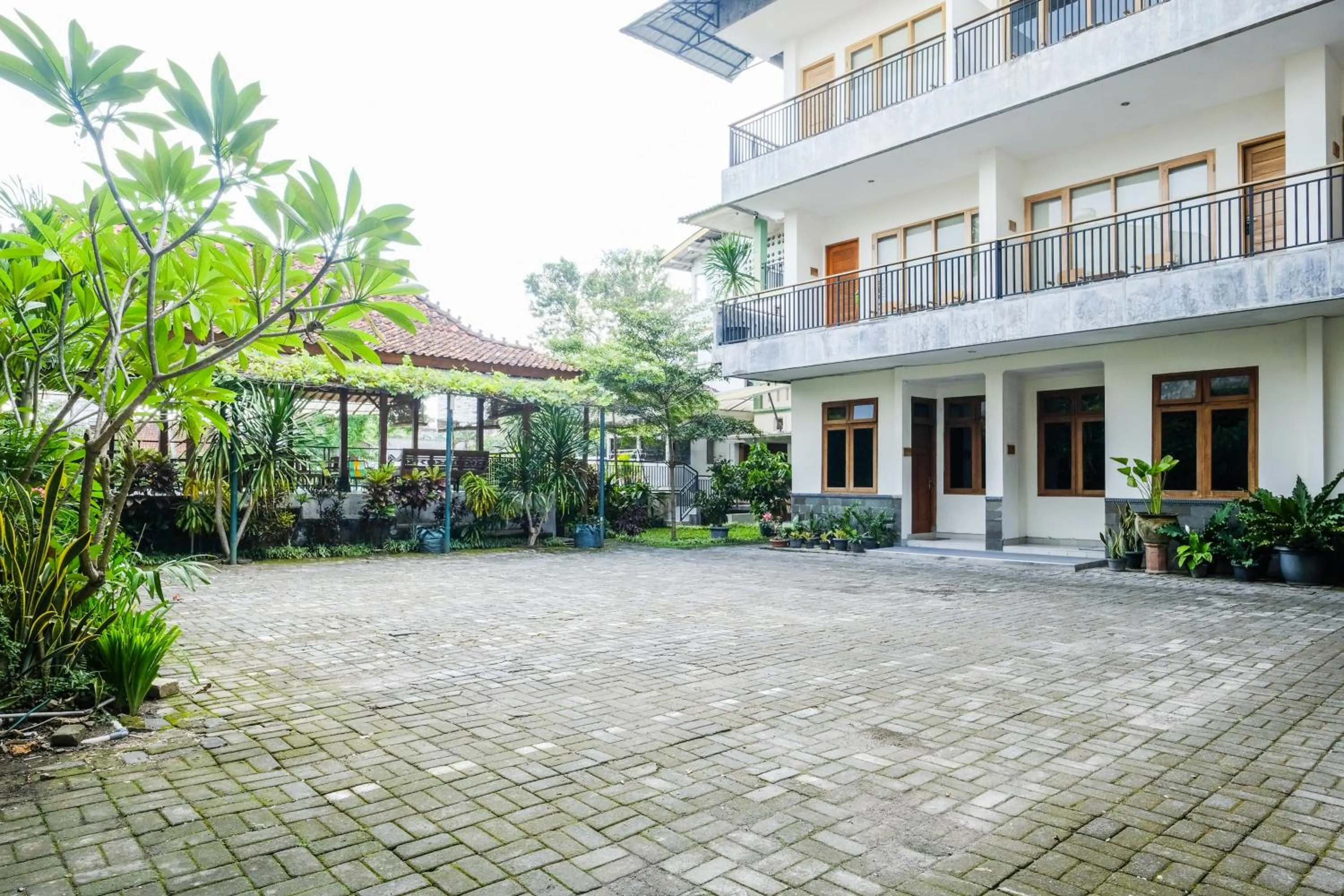 Property building in Urbanview Code Riverstay Yogyakarta