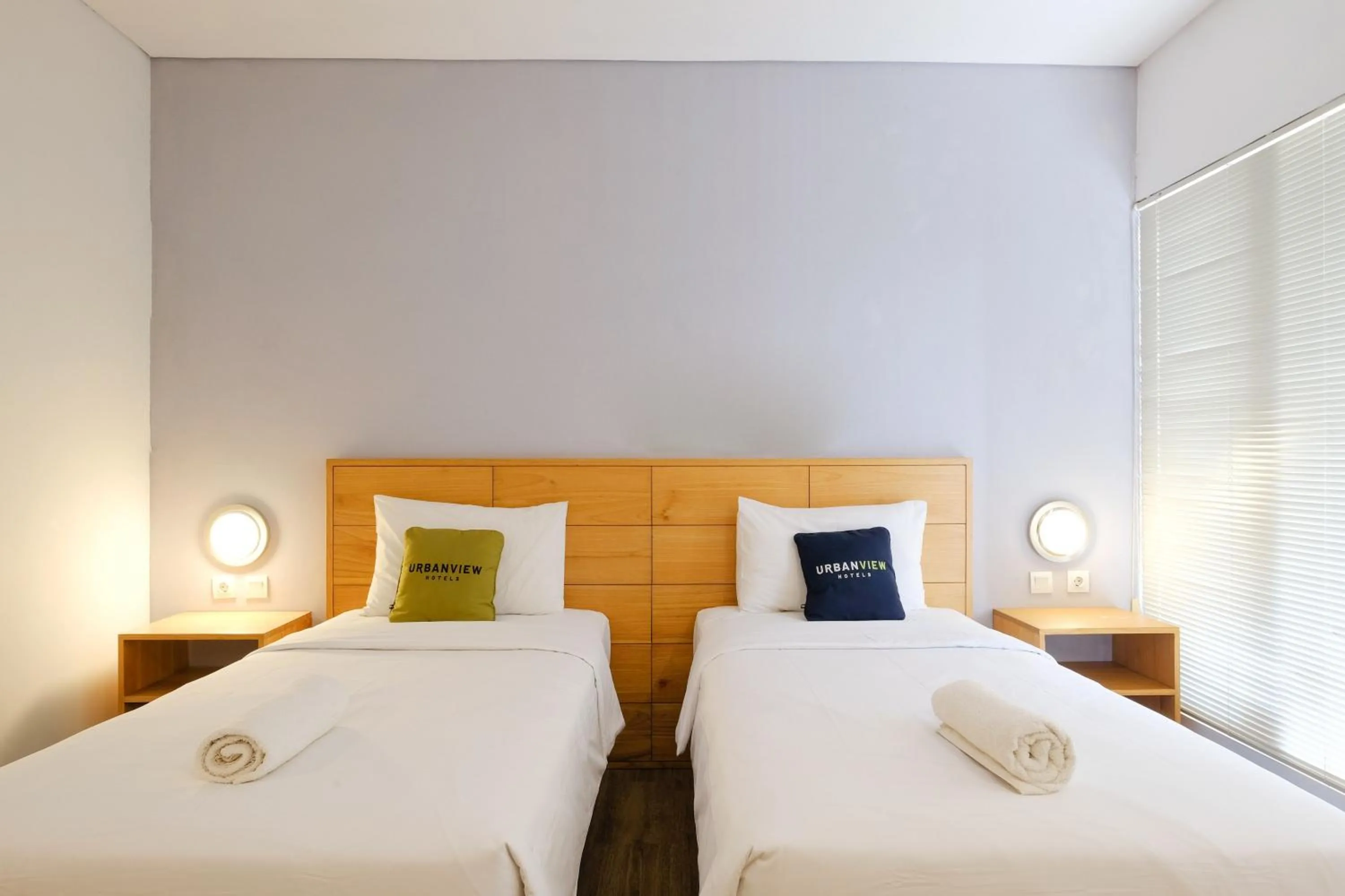 Bedroom, Bed in Urbanview Code Riverstay Yogyakarta