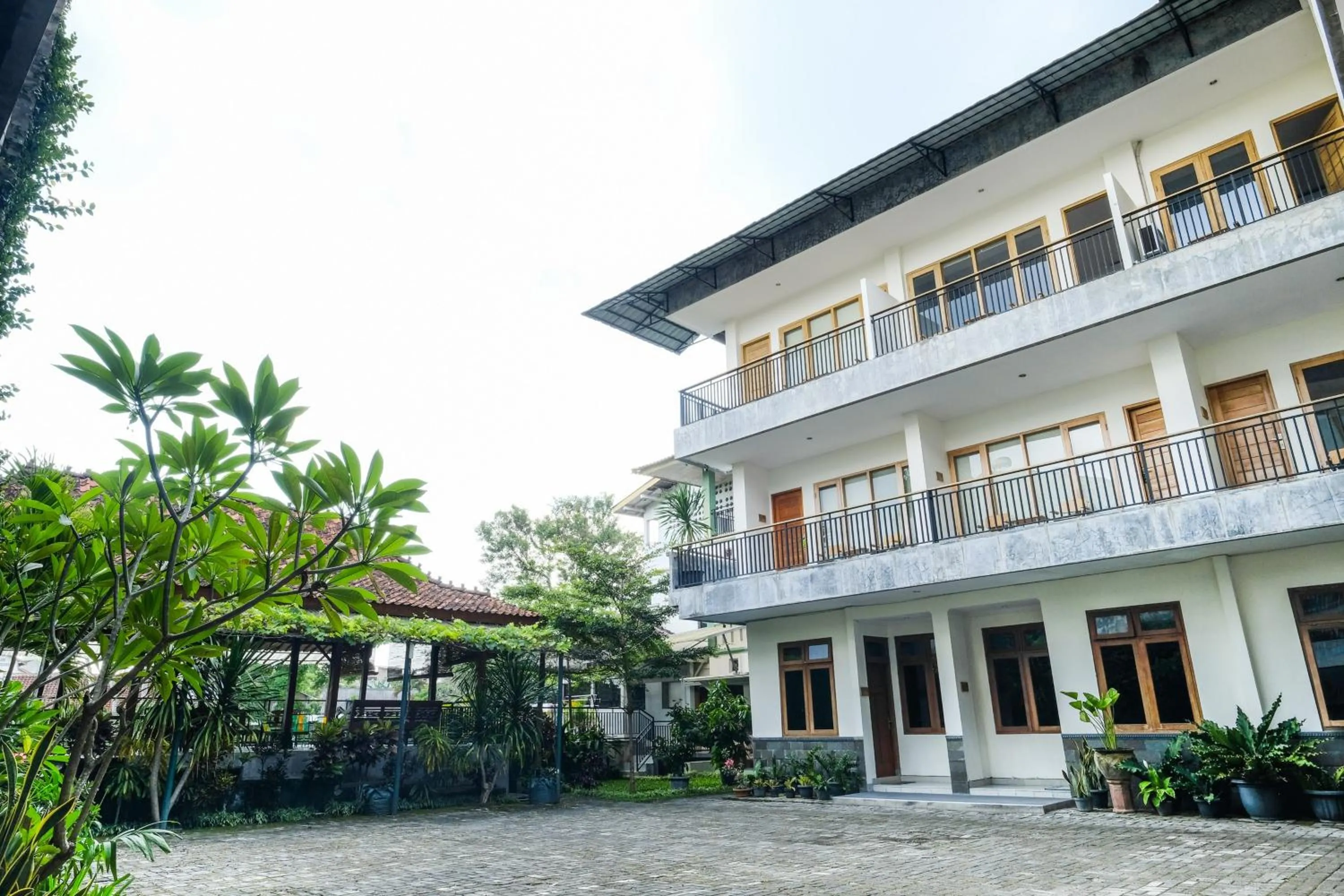 Property building in Urbanview Code Riverstay Yogyakarta